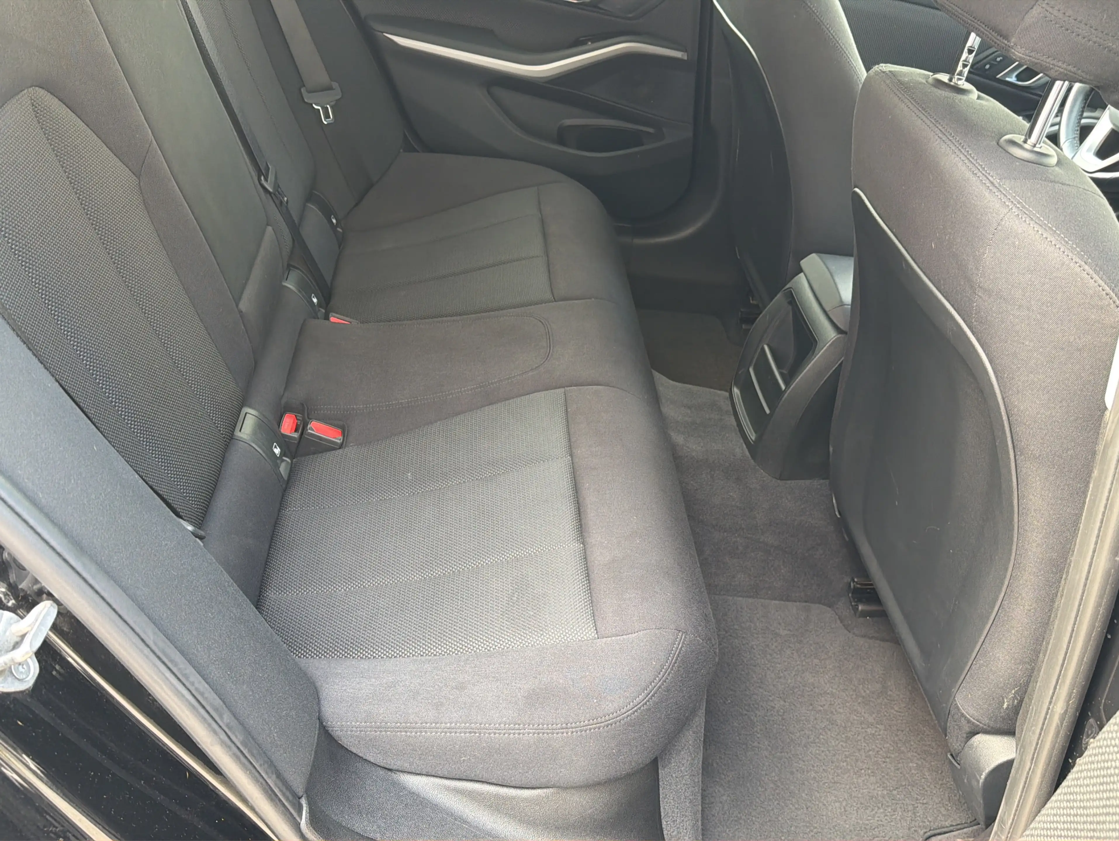 BMW 320 320d I NAVI I LASER I HEAD-UP I KEYLESS I CP — photo 15