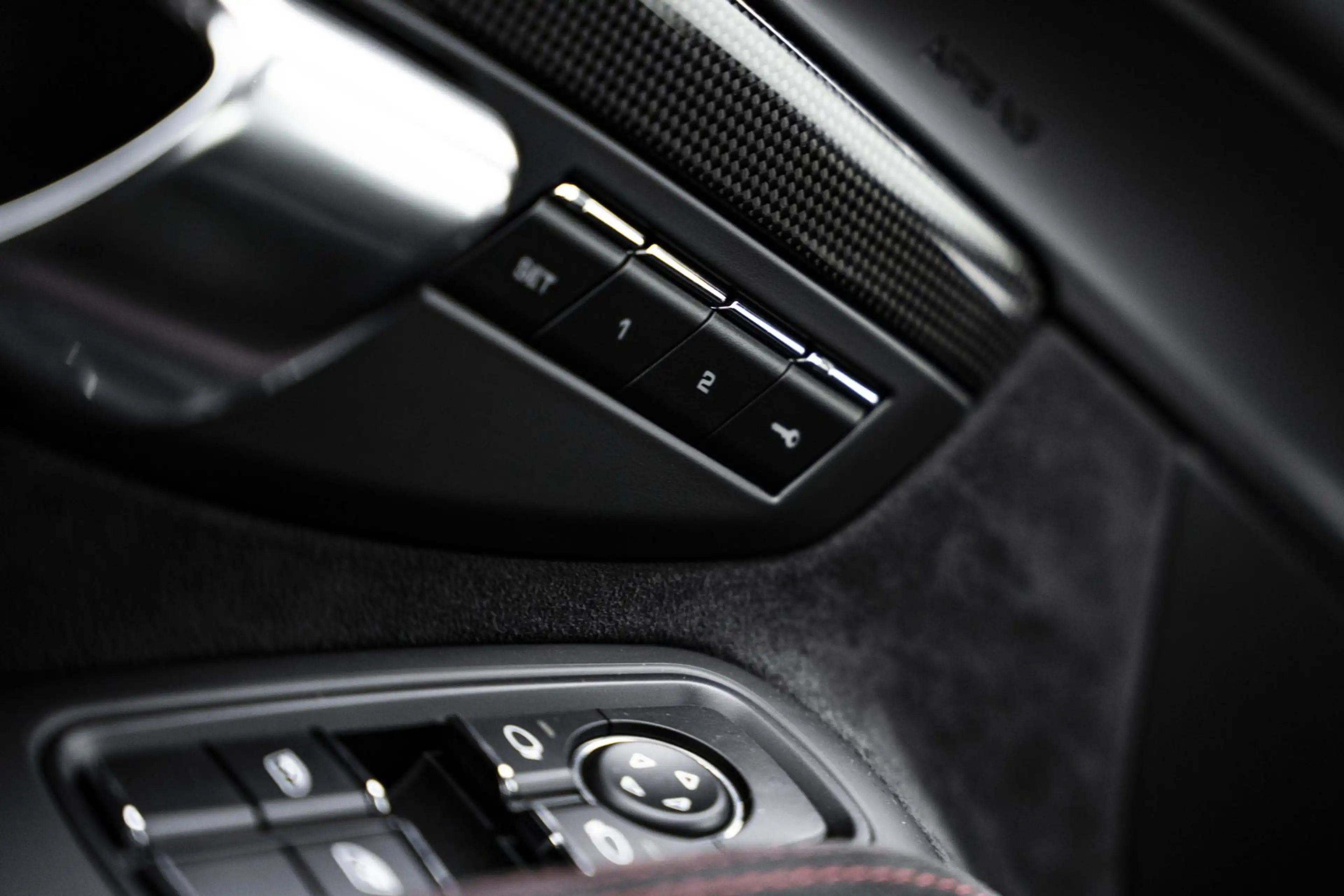 Porsche 991 991.2 - 3.0 CARRERA 4 GTS COUPE — photo 18
