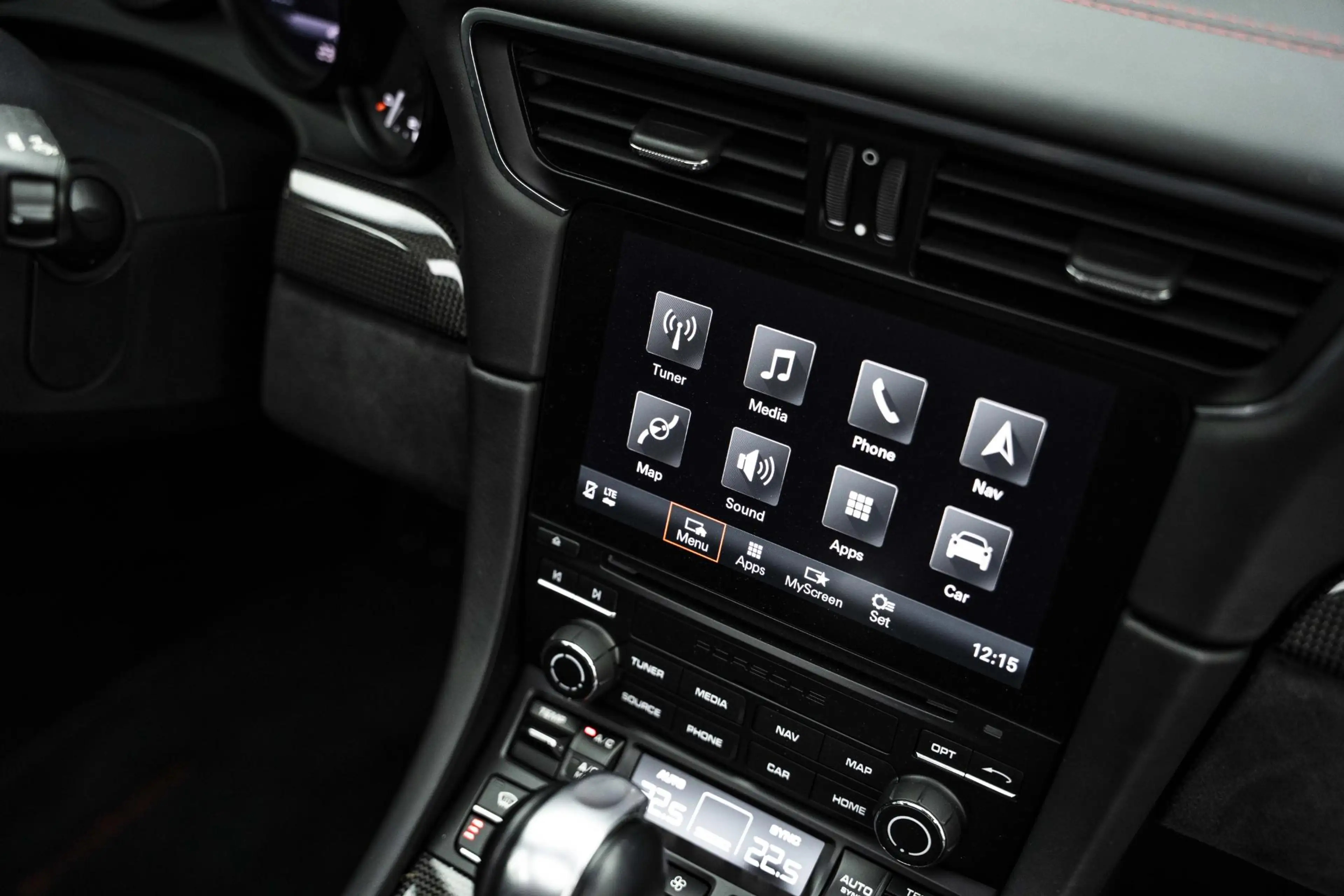 Porsche 991 991.2 - 3.0 CARRERA 4 GTS COUPE — photo 31