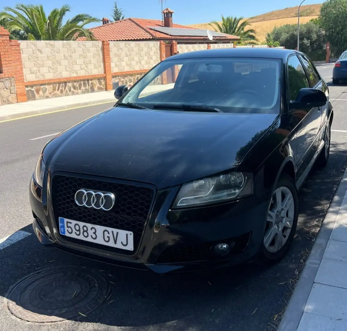 Audi A3 1.6TDI Ambiente Nero - 1