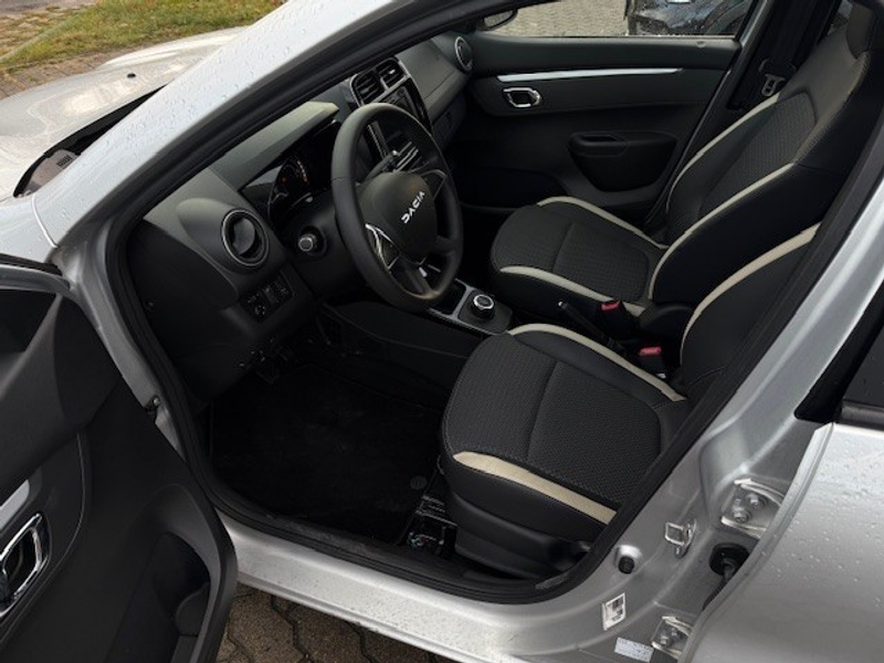 Dacia Spring Essential 100%ELECTRIC*Klima*Automatik*Radio — photo 10