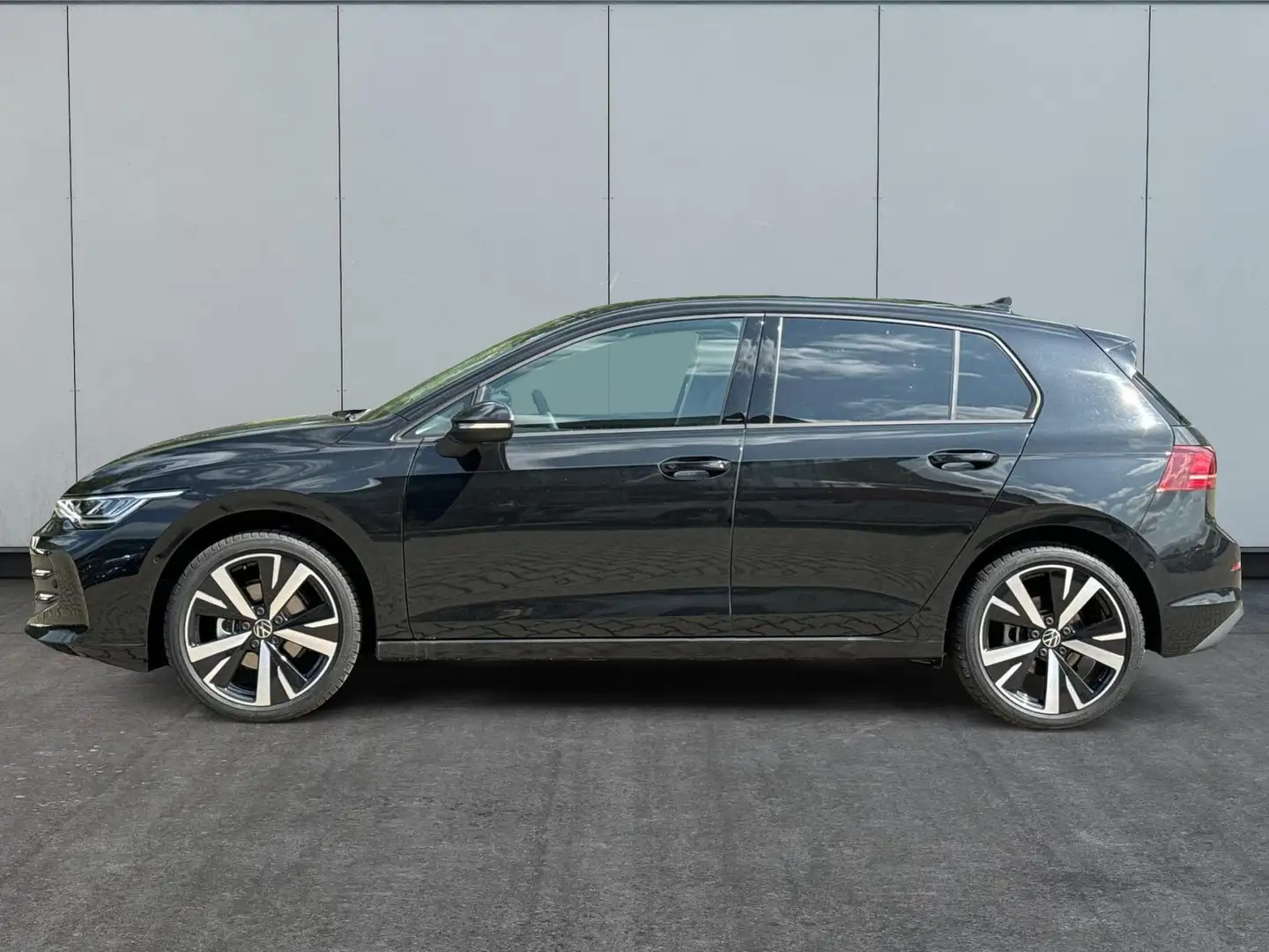 Volkswagen Golf People KAMERA+18" ALU+ACC+LED+SHZ+KLIMA+KESSY+A... Schwarz - 1