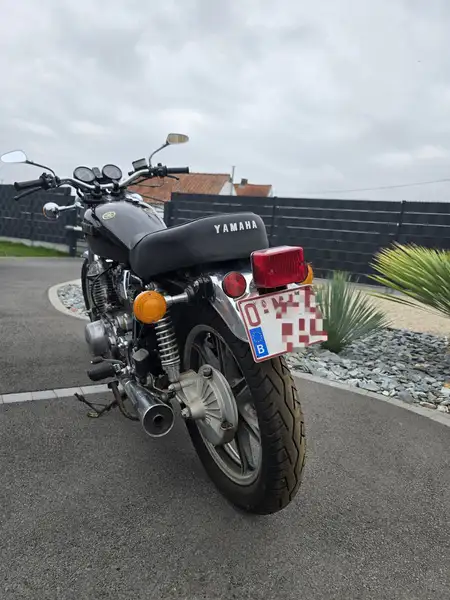Yamaha XS 750 - foto 4