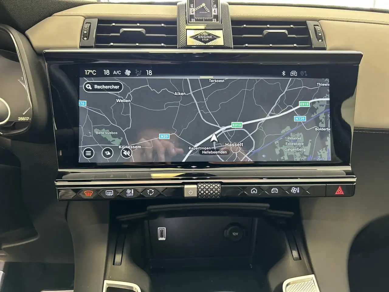 DS Automobiles DS 7 Crossback 2024 — фото 14