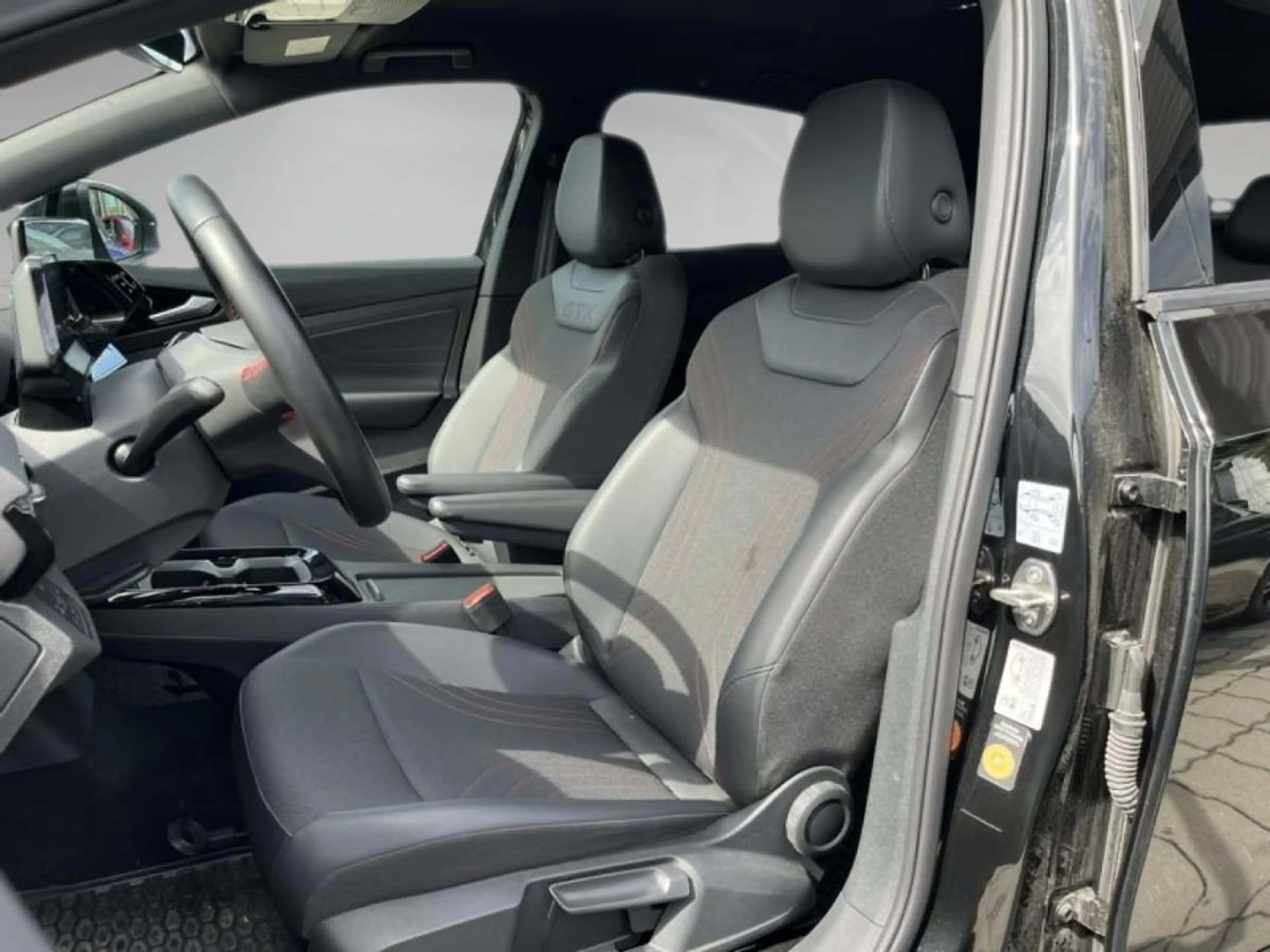 Volkswagen ID.5 4Motion GTX W Matrix ACC Key LED Lane RKam — photo 6
