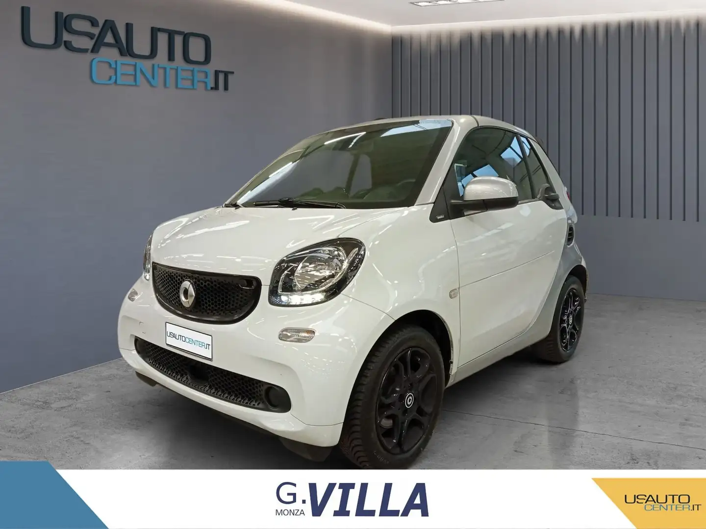smart forTwo III Cabrio 1.0 Superpassion 71cv twinamic Bianco - 1