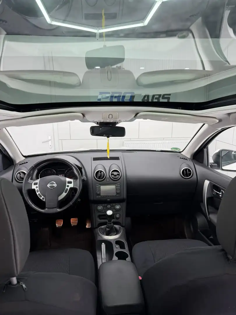 Nissan Qashqai+2 acenta Weiß - 1