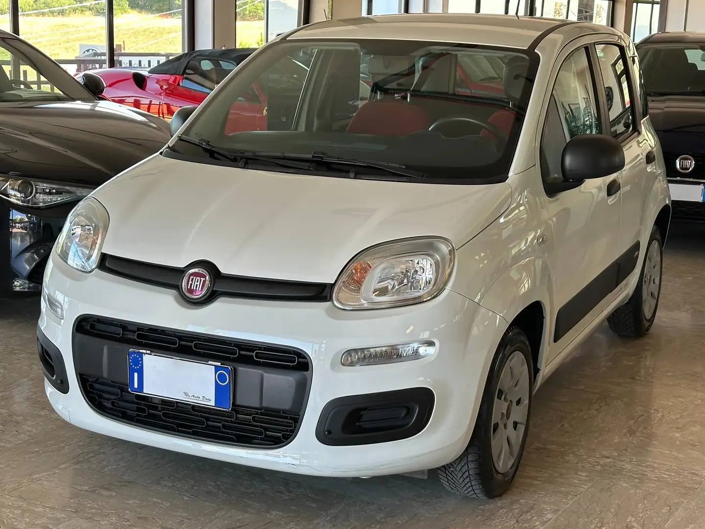 Fiat Panda New 1.2 69 cv. POP Weiß - 2