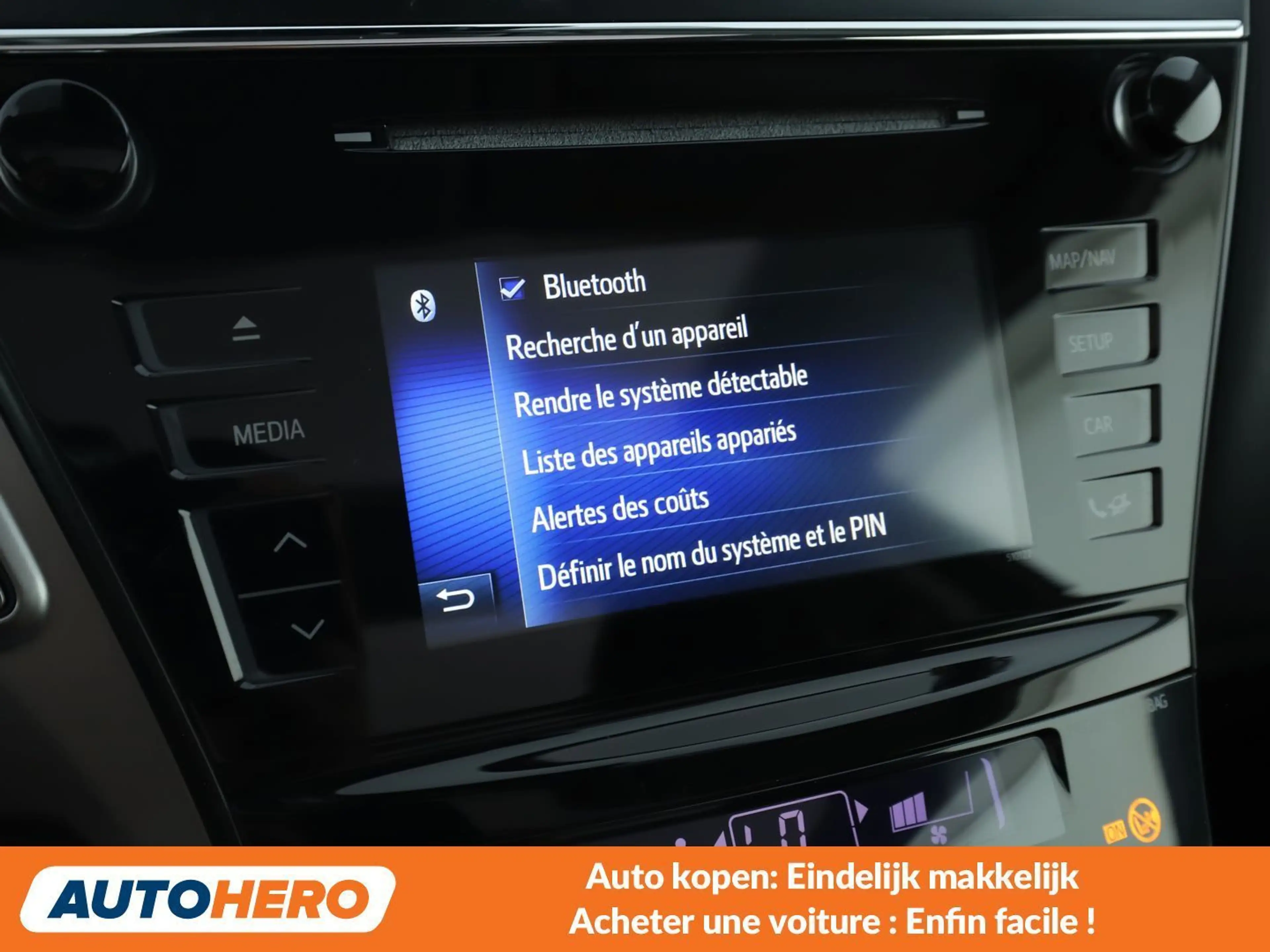Toyota Prius+ 1.8 — photo 7