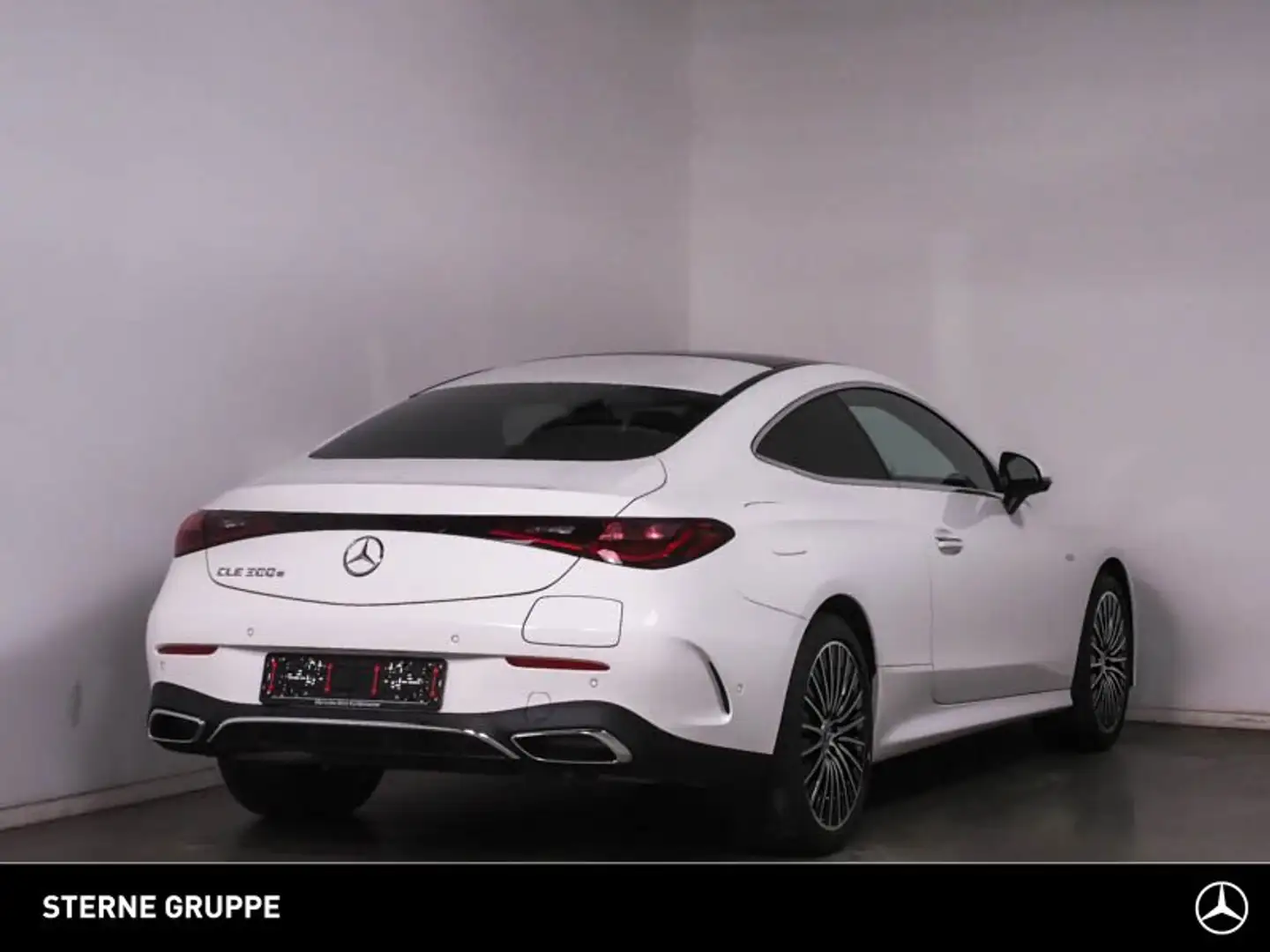Mercedes-Benz CLE 300 CLE 300 e AMG Pano Ambi+ Keyl DigiLight 360°Kam Blanc - 2