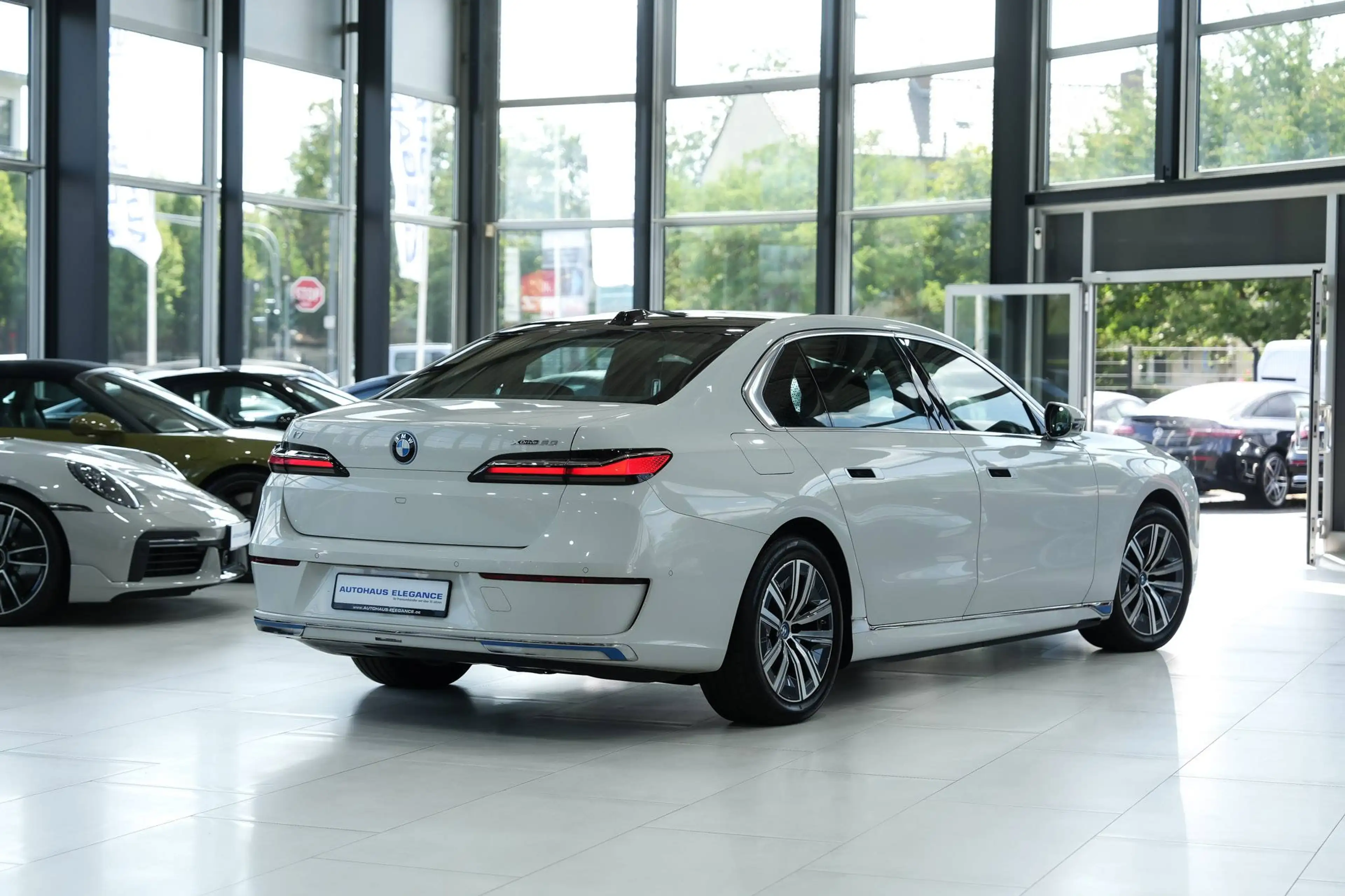 BMW i7 xDrive 60 Design Pure Excellence*1.HAND*B&W* — photo 2