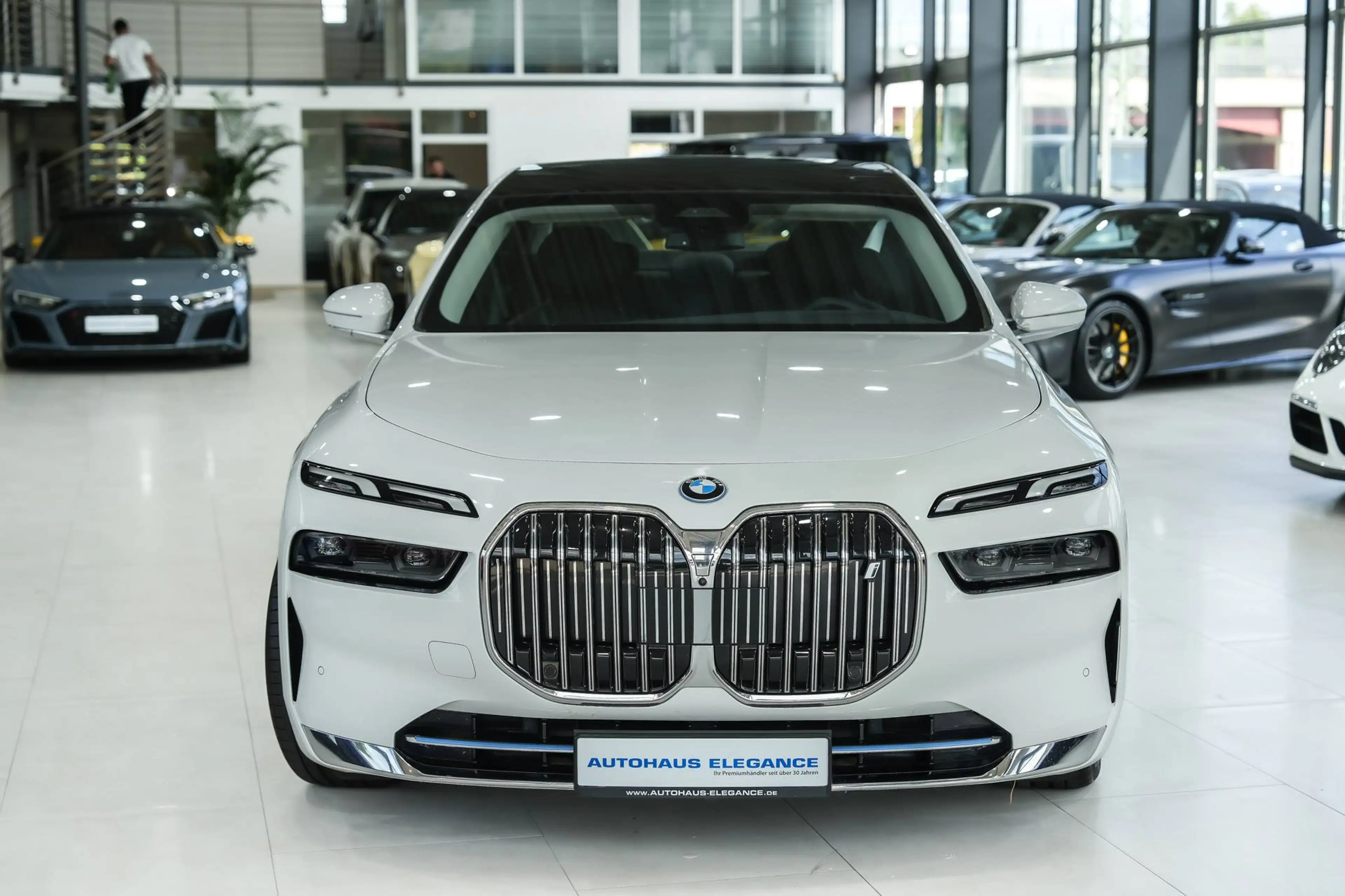 BMW i7 xDrive 60 Design Pure Excellence*1.HAND*B&W* — photo 4