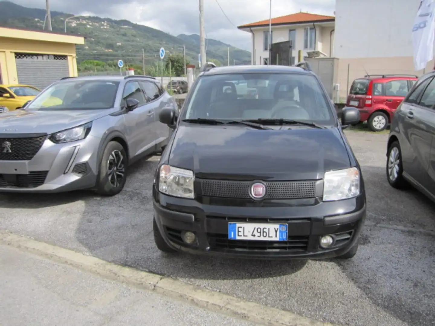 Fiat Panda 1.4 Natural Power Classic Schwarz - 1