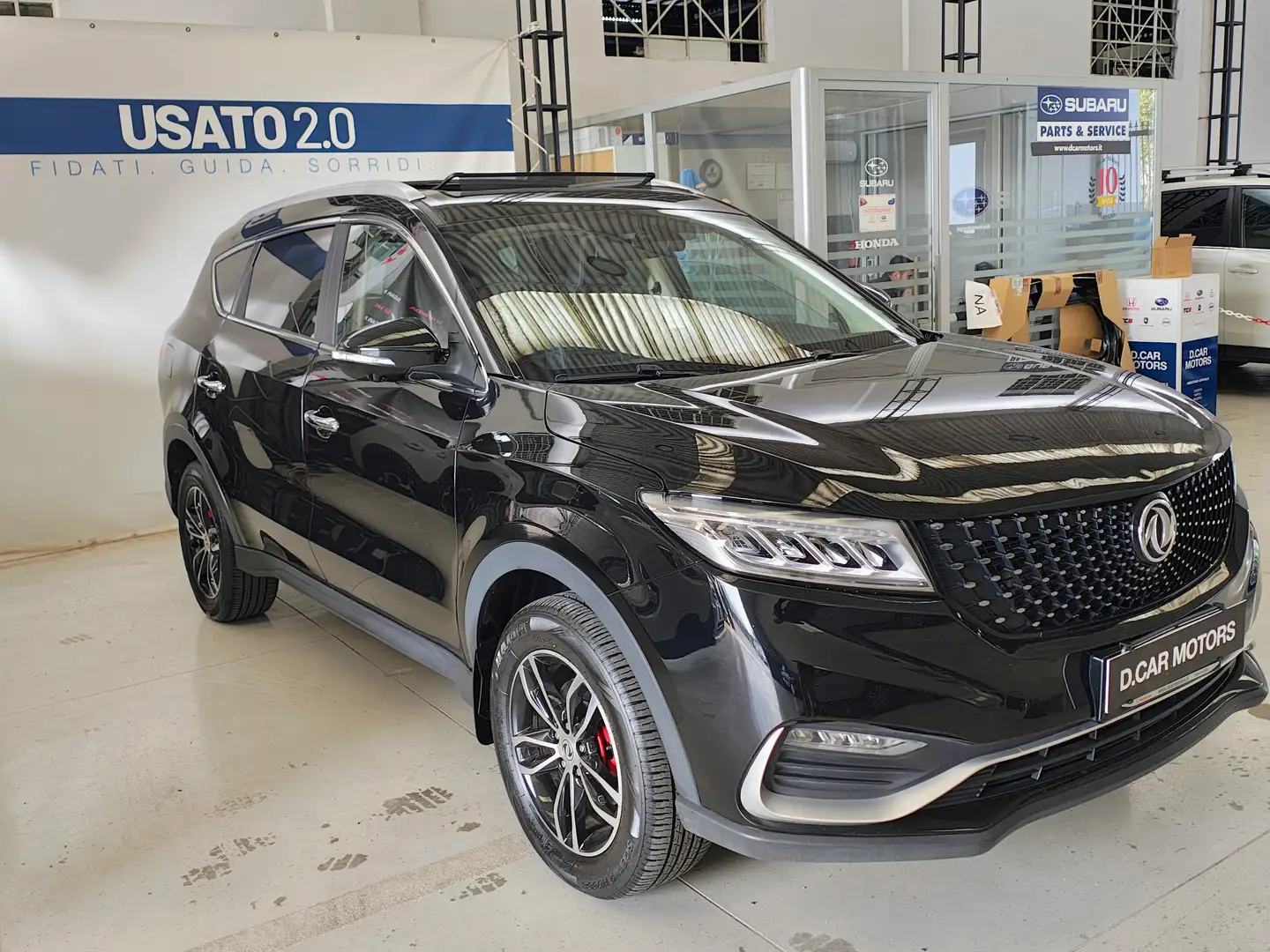 DFSK Fengon 580 GPL AUTOMATICA Schwarz - 2