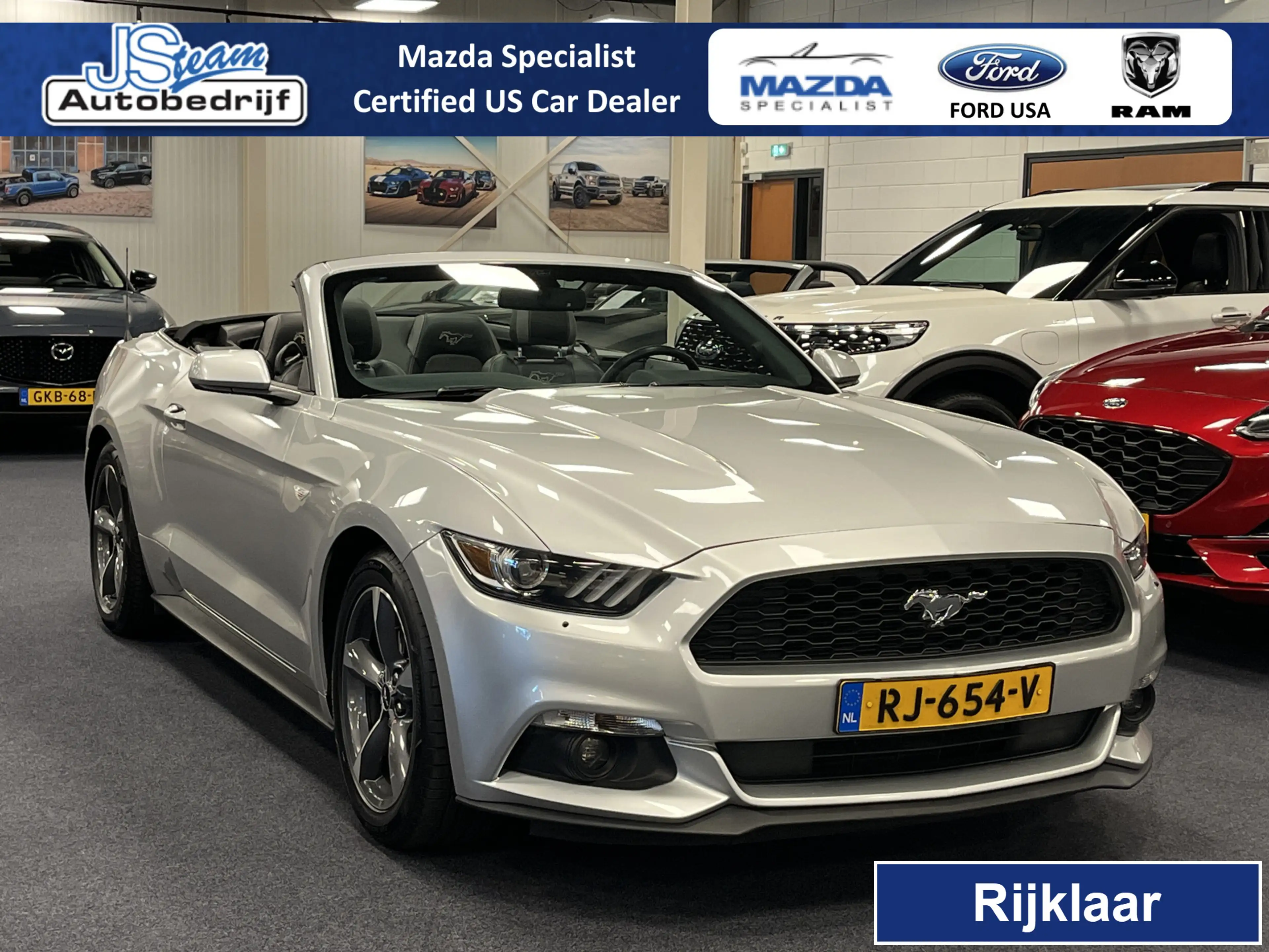 Ford Mustang Convertible 3.7i V6 Premium 305PK Automaat Lederen