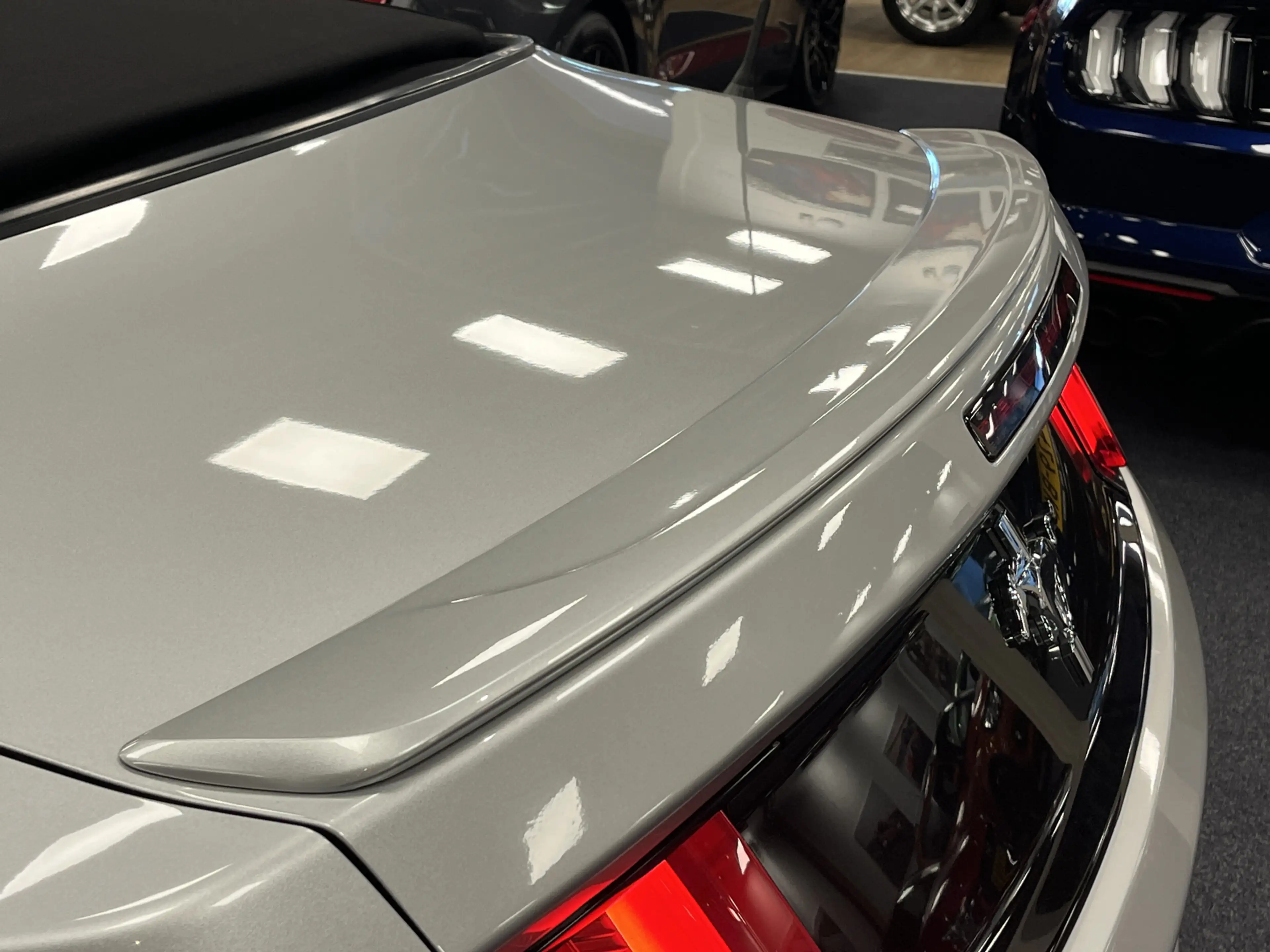 Ford Mustang Convertible 3.7i V6 Premium 305PK Automaat Lederen — photo 35