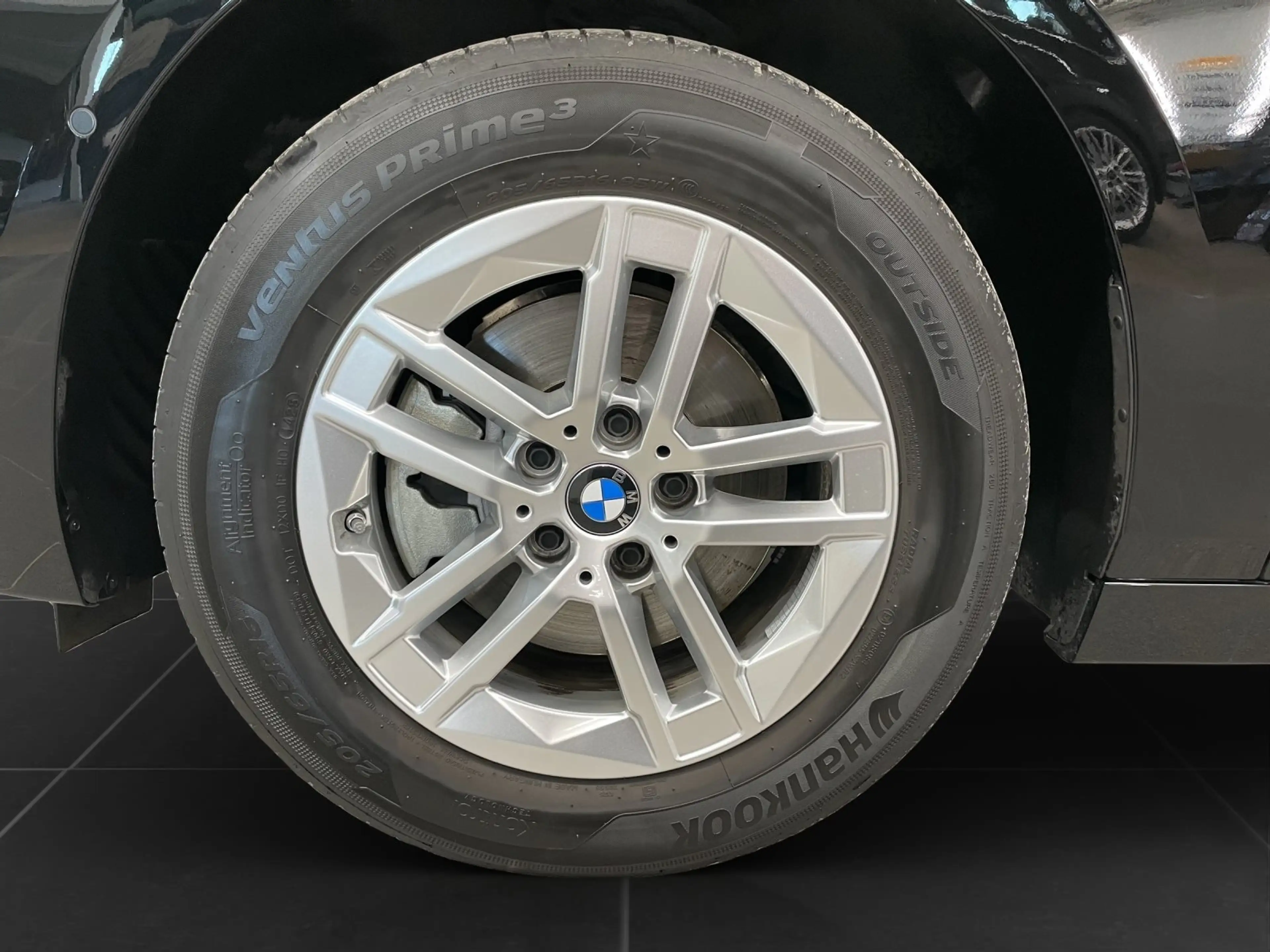 BMW 216 i A,AHK,Sitzheizung,Komfortzugang,etc. — photo 8