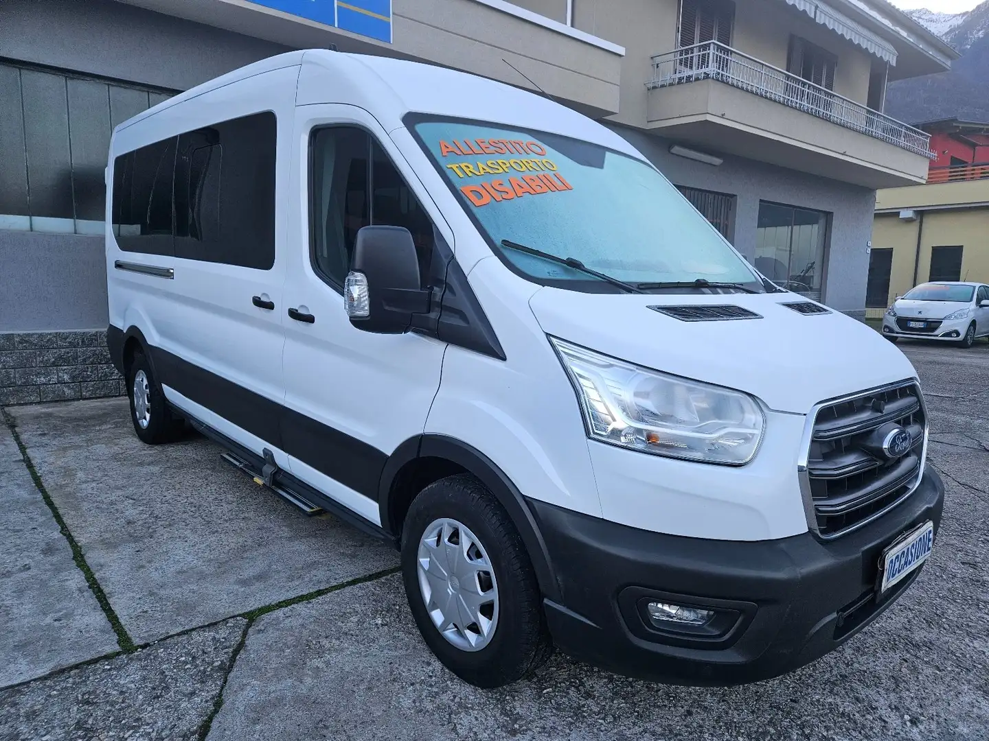 Ford Transit 350 2.0 TDCI 130CV PEDANA DISABILI Bianco - 1