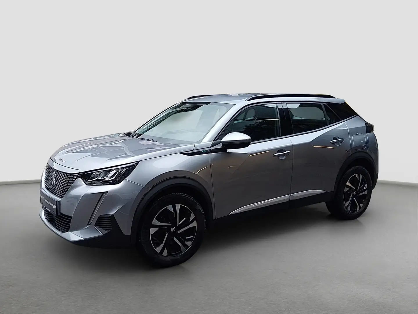 Peugeot 2008 e-2008 Allure 50kWh Silber - 1