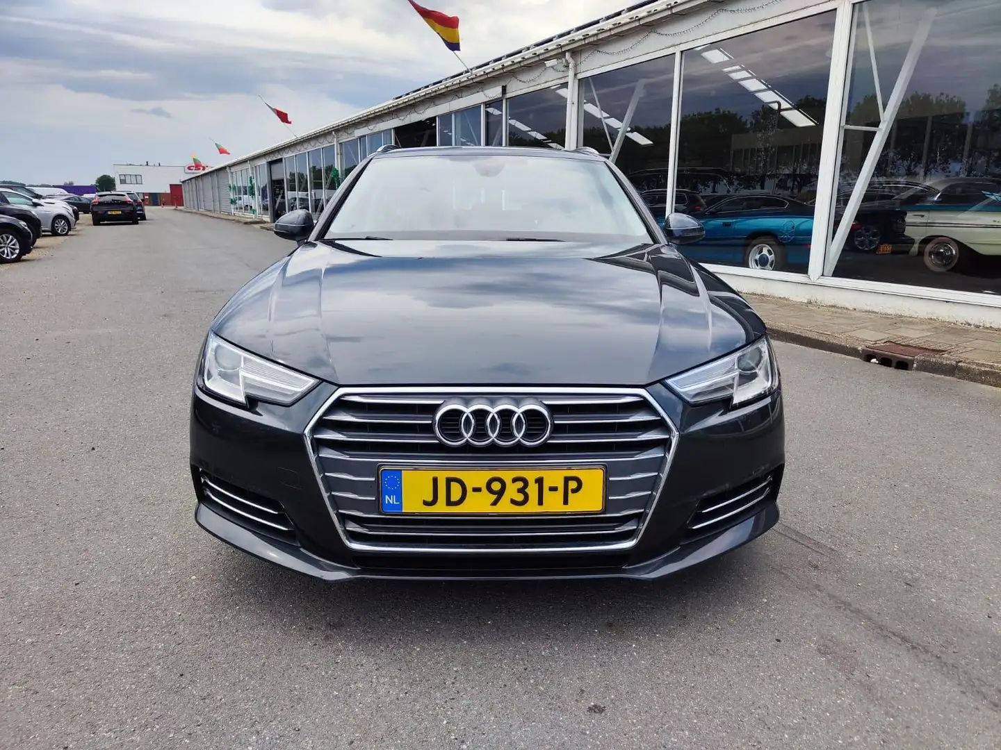 Audi A4 Avant 2.0 TDI MANUAL SPORT PRO LINE! 2016 Grau - 1