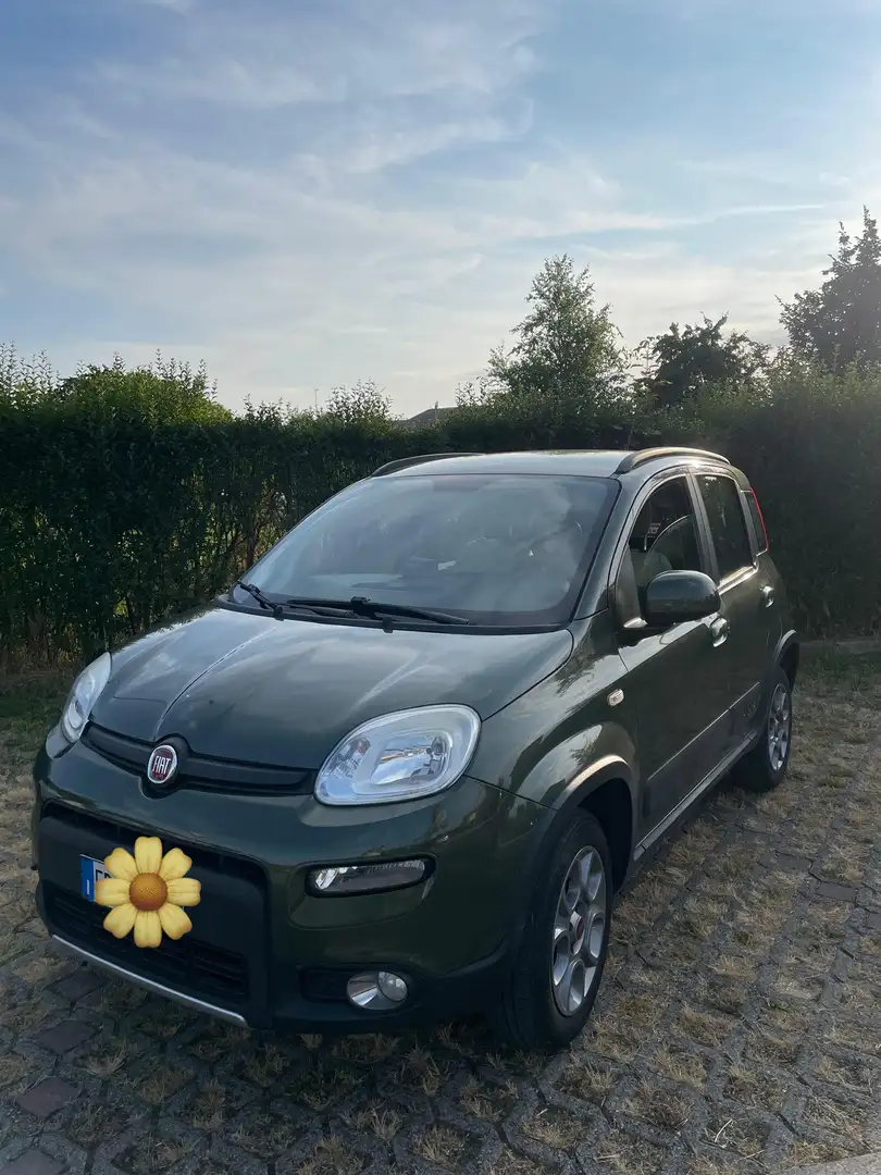 Fiat Panda 0.9 t.air turbo 4x4 85cv / verde Verde - 1