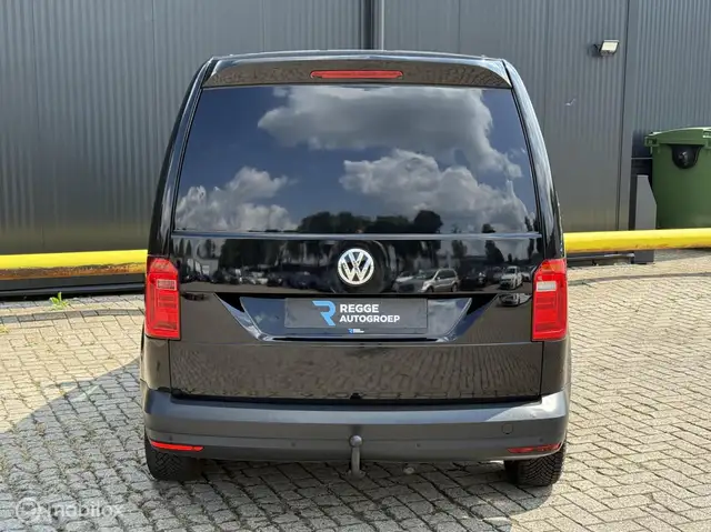 Volkswagen Caddy view 8