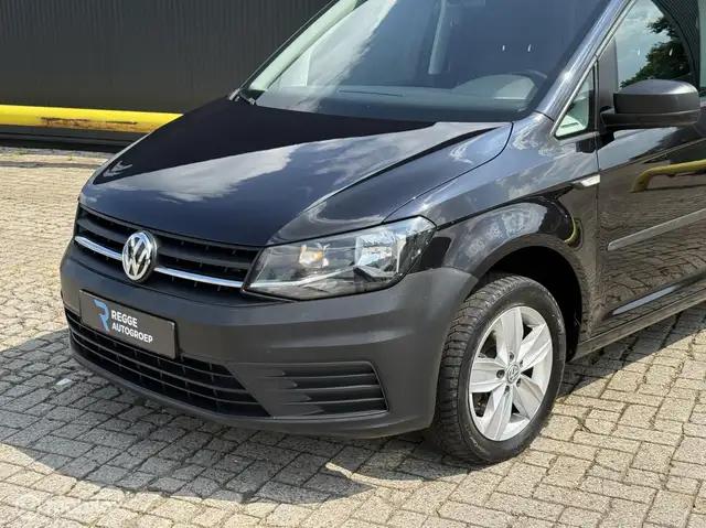 Volkswagen Caddy view 6