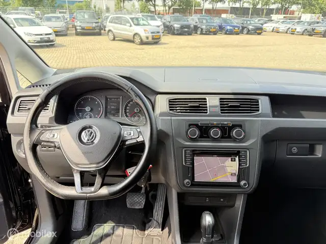 Volkswagen Caddy view 2