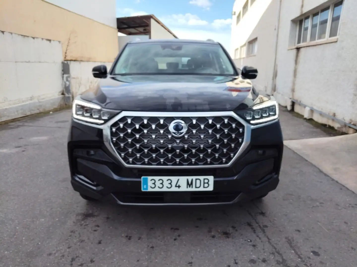SsangYong Rexton D22 DTR Limited 4x4 Aut. Negro - 2