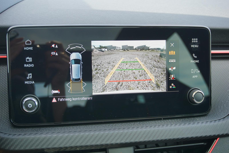 Skoda Scala 1.0TSI DSG Monte Carlo Navi/MirLi Matrix — photo 13