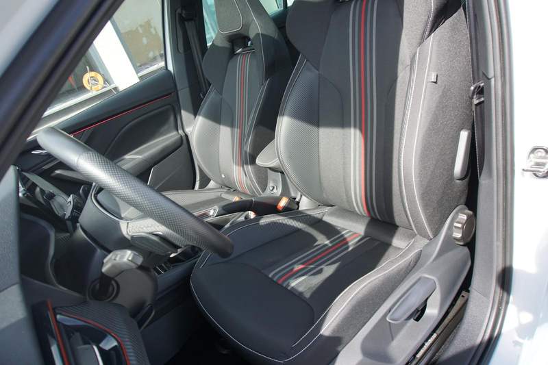Skoda Scala 1.0TSI DSG Monte Carlo Navi/MirLi Matrix — photo 17