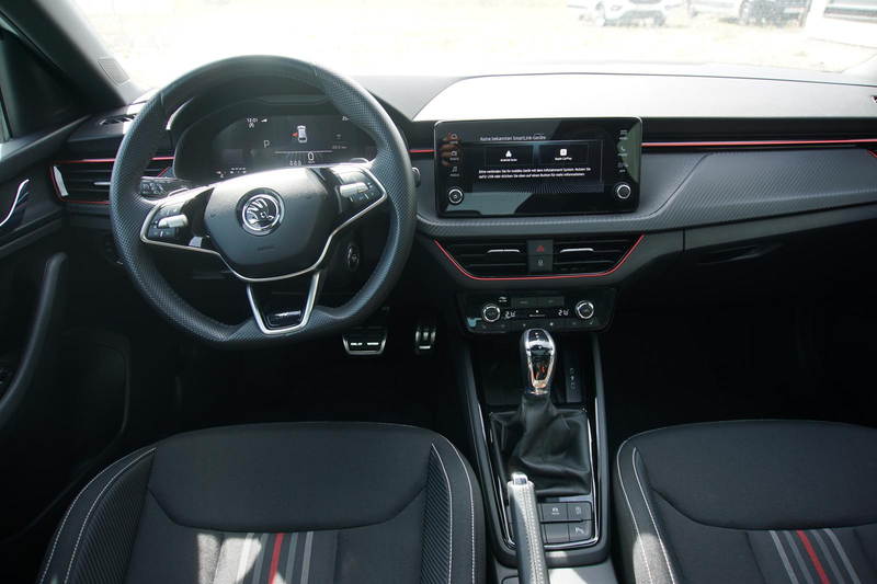 Skoda Scala 1.0TSI DSG Monte Carlo Navi/MirLi Matrix — photo 9