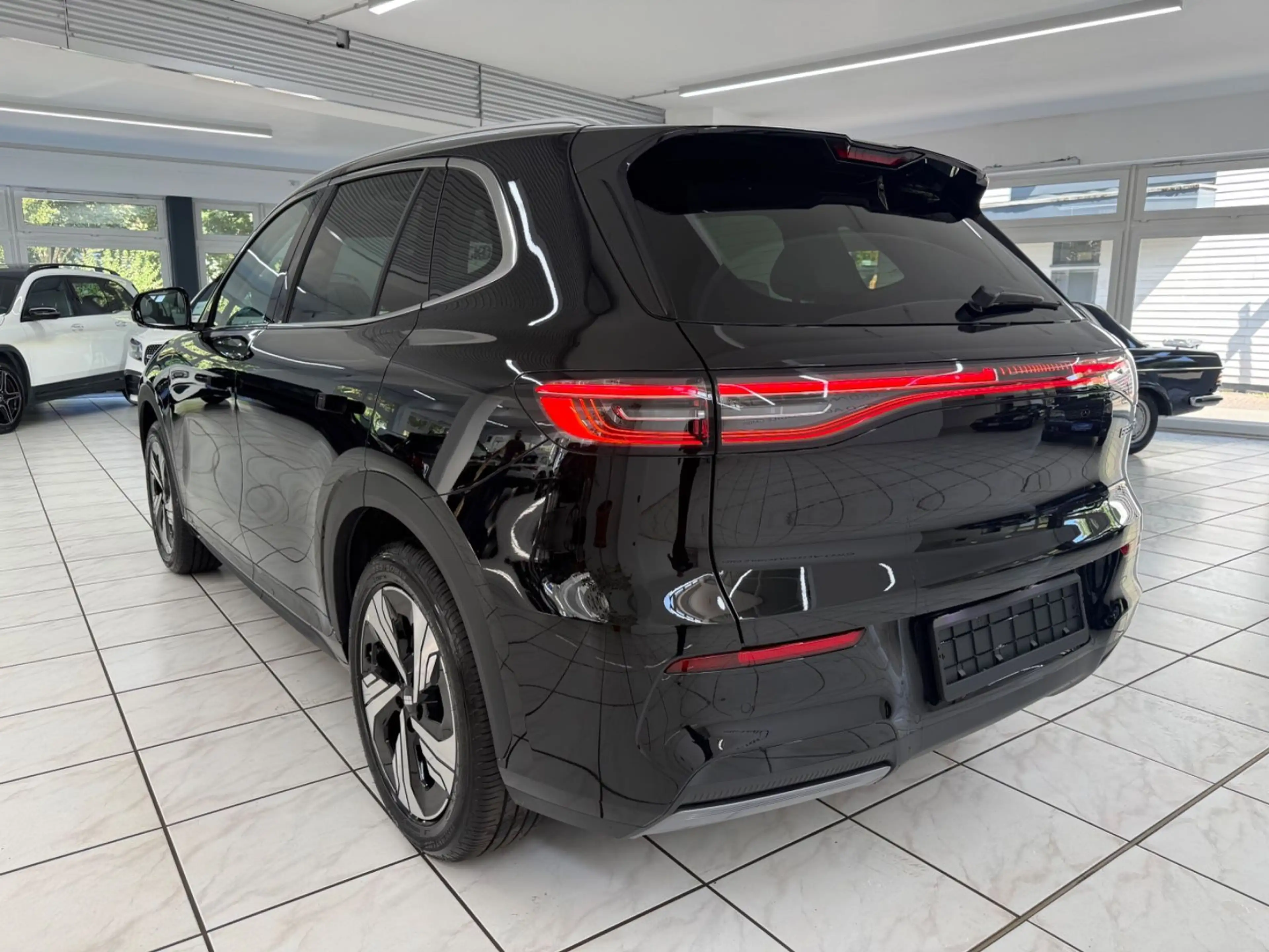 Geely E5 Max+*450KM*Pano*Massage*360°* — photo 2