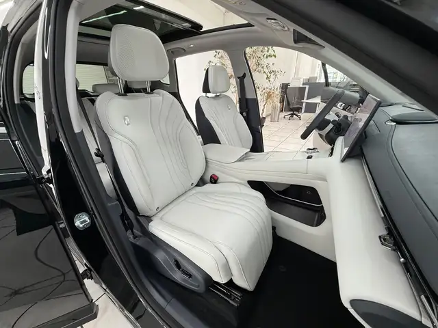 Geely E5 view 12
