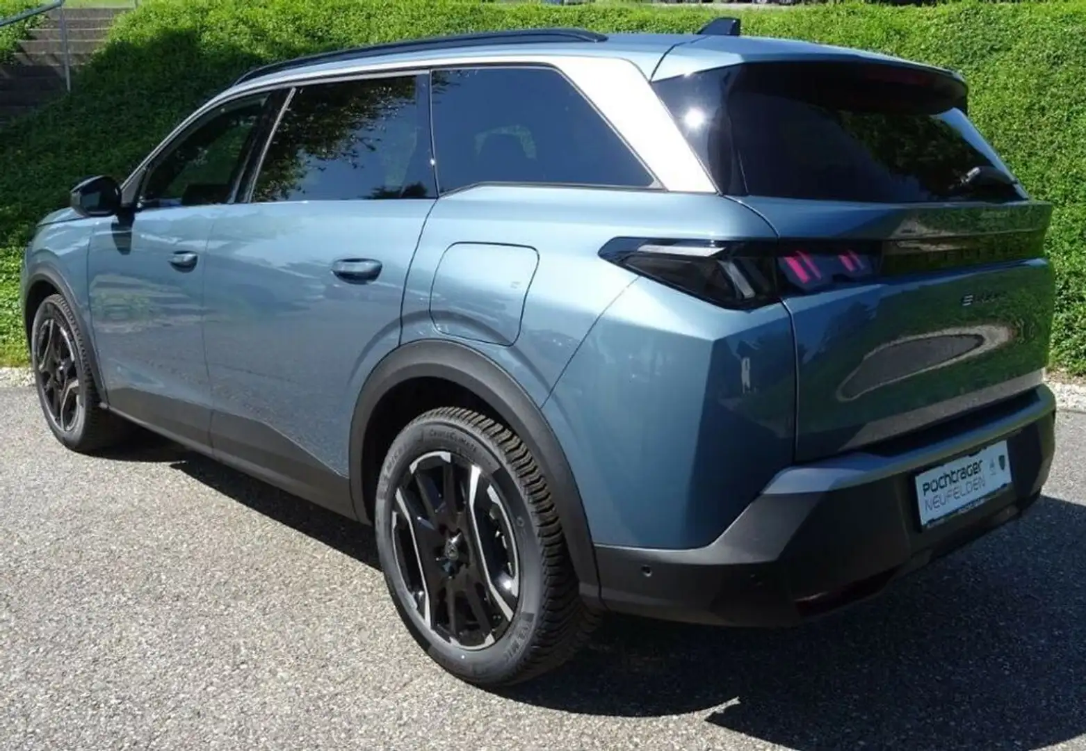 Peugeot 5008 e-210 73kWh Allure Azul - 2