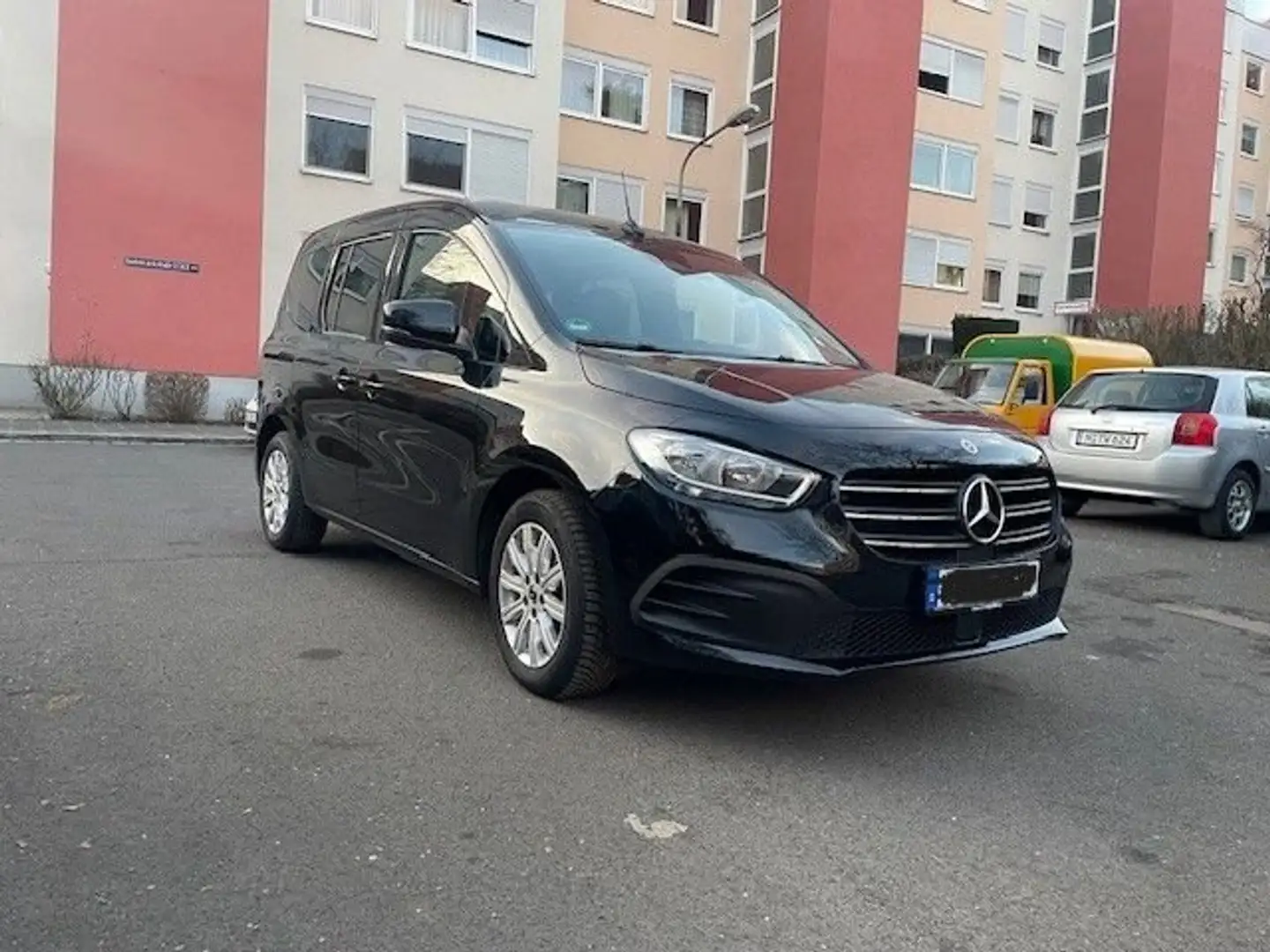Mercedes-Benz T-Class T 180 d Negru - 1