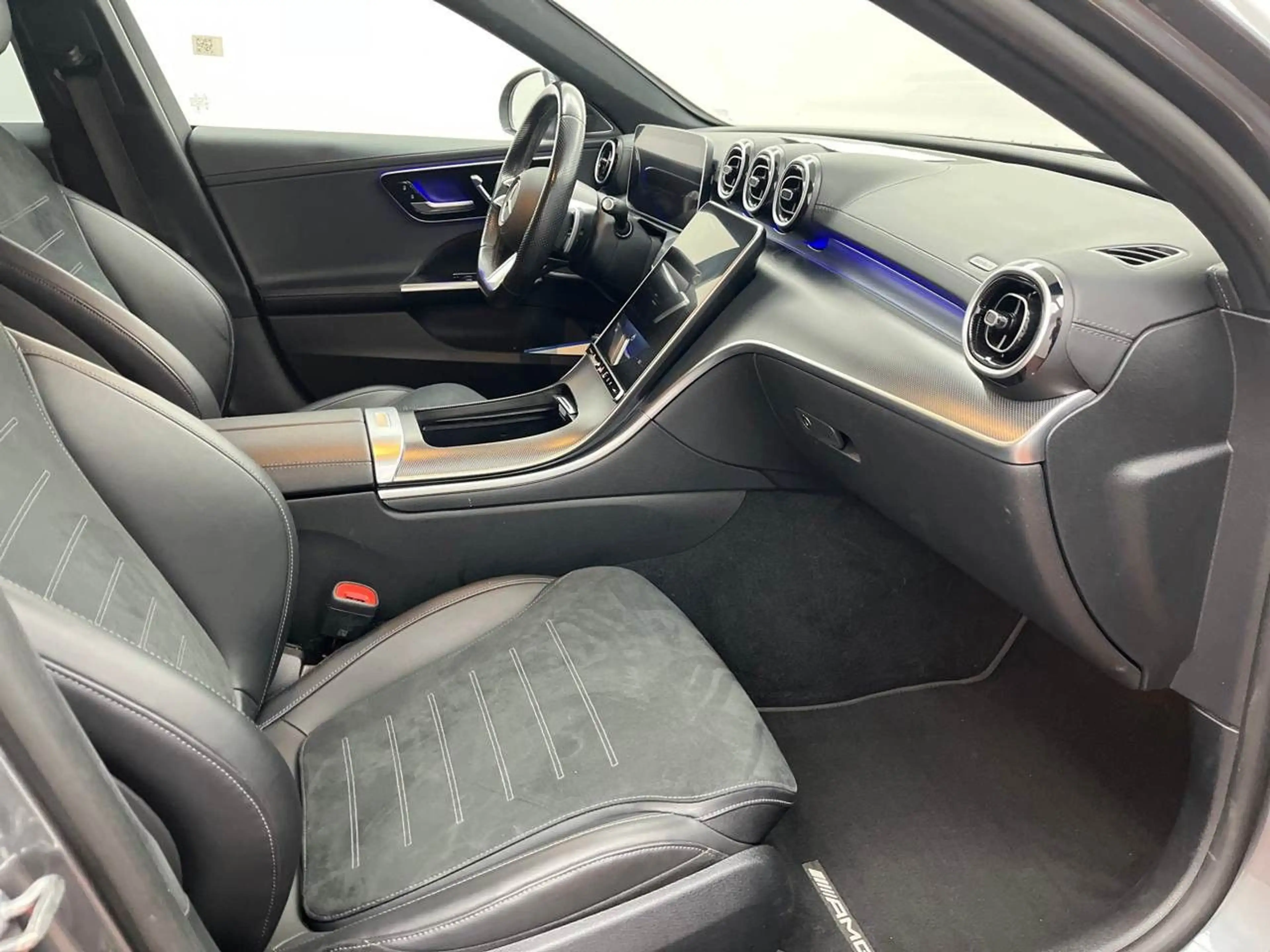 Mercedes-Benz C 220 d AMG 2x AHK*360*19L*Alcantara*LED*Burmest — photo 7