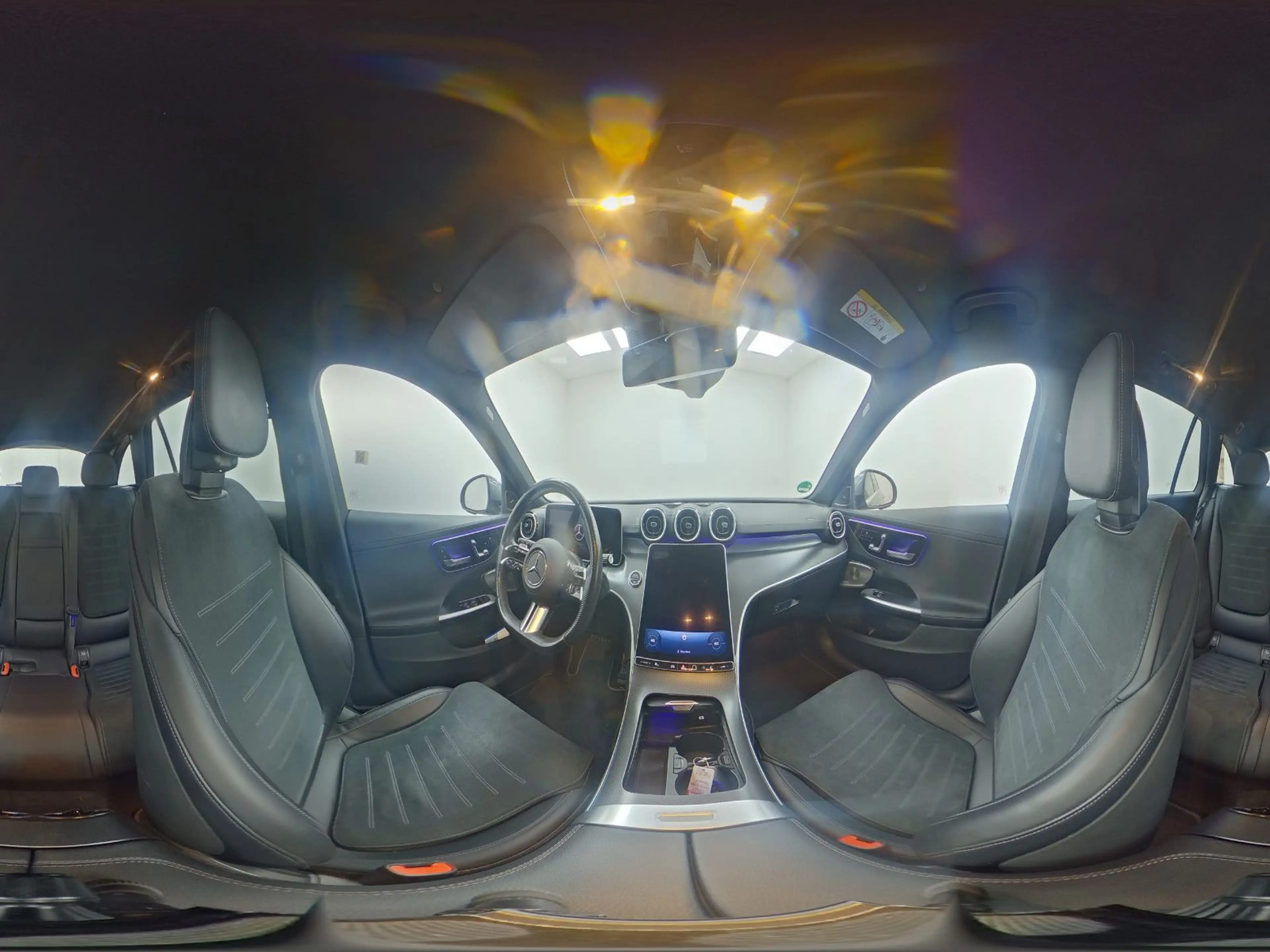 Mercedes-Benz C 220 d AMG 2x AHK*360*19L*Alcantara*LED*Burmest — photo 6