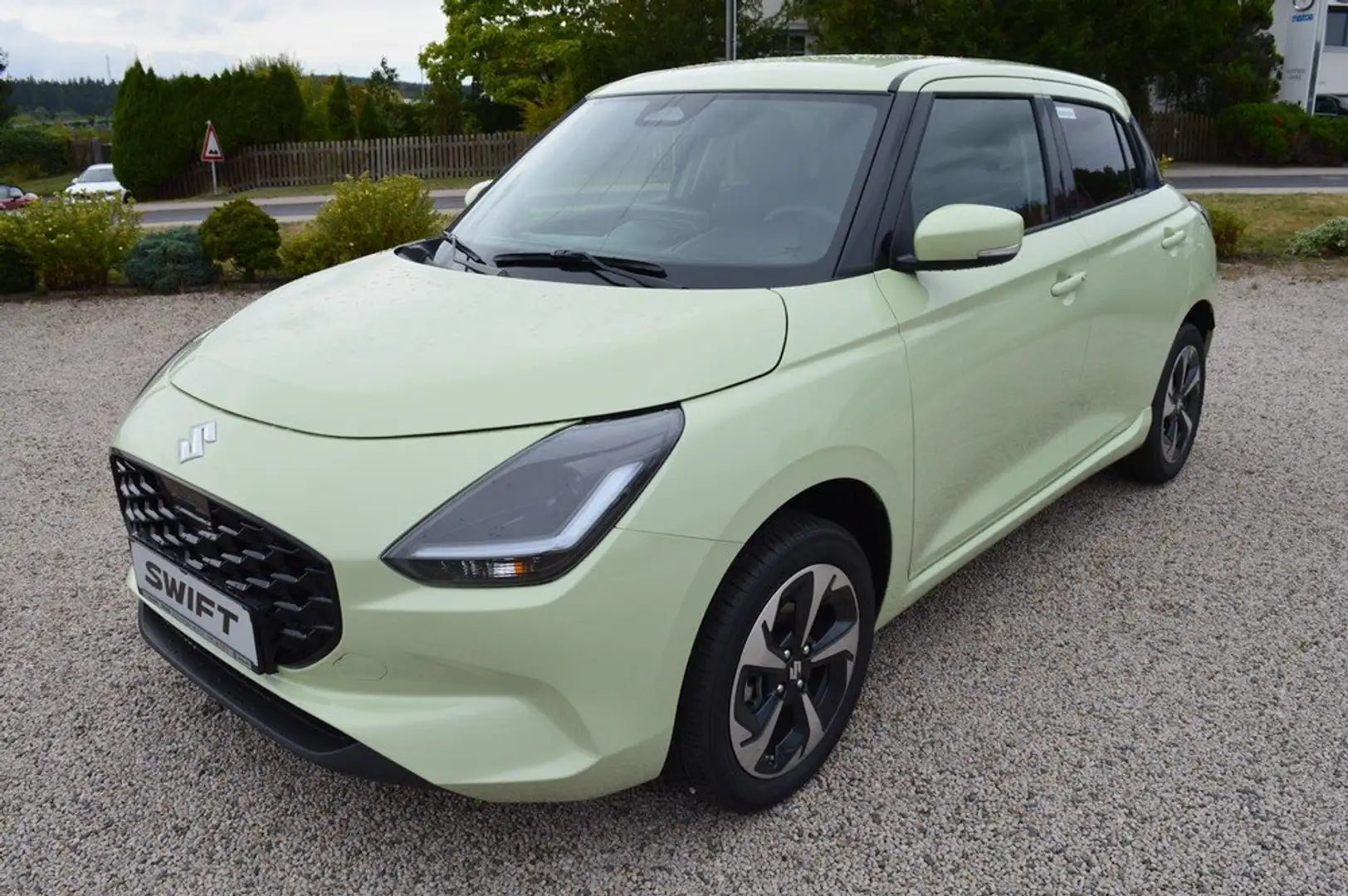 Suzuki Swift 1.2 Dualjet Hybrid 4x4 Comfort+ *Voll* Grün - 2