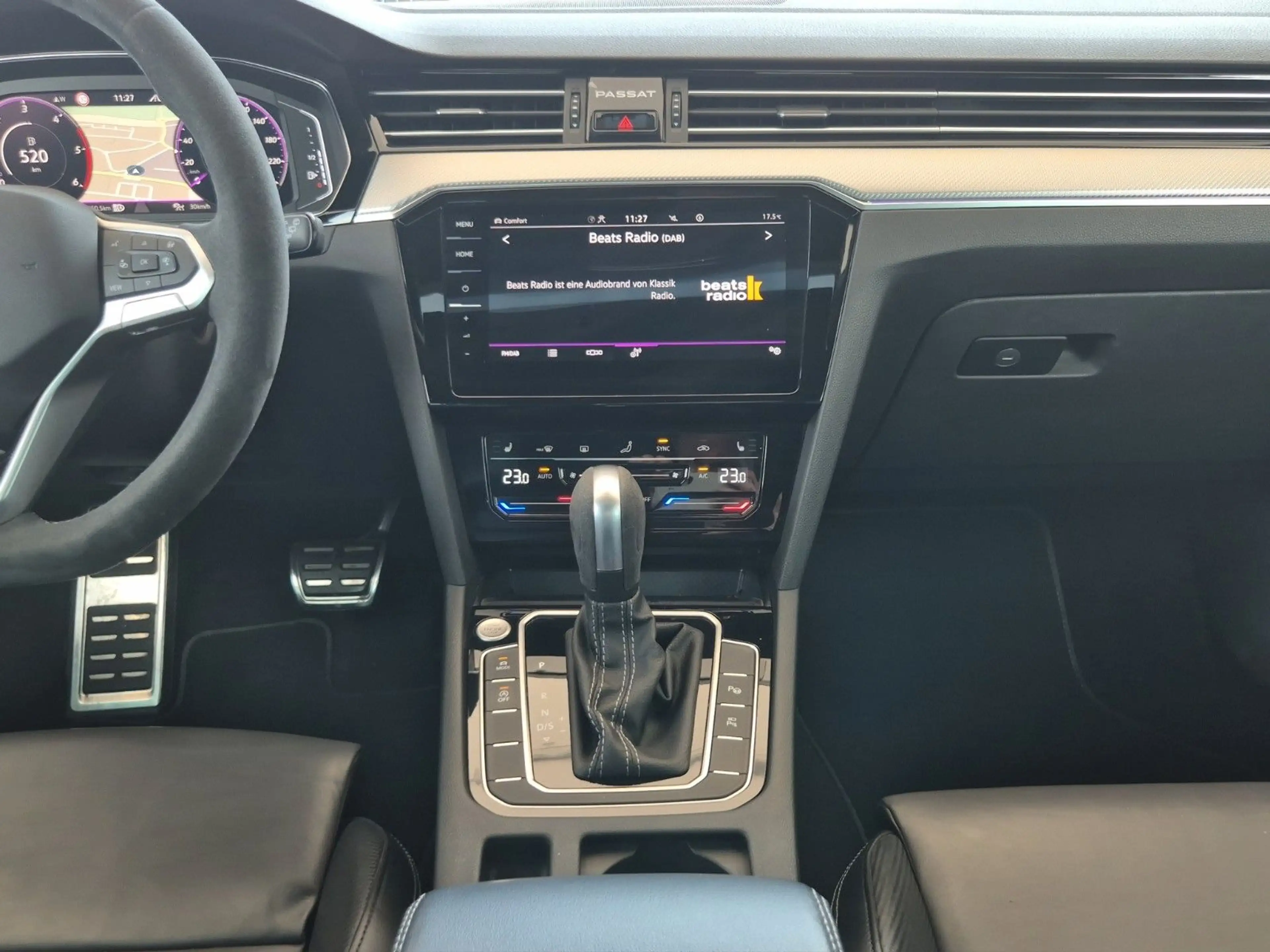 Volkswagen Passat Variant Passat Var. R Line 4M Pano AHK H&K 360 ACC 4xSHZ — photo 14