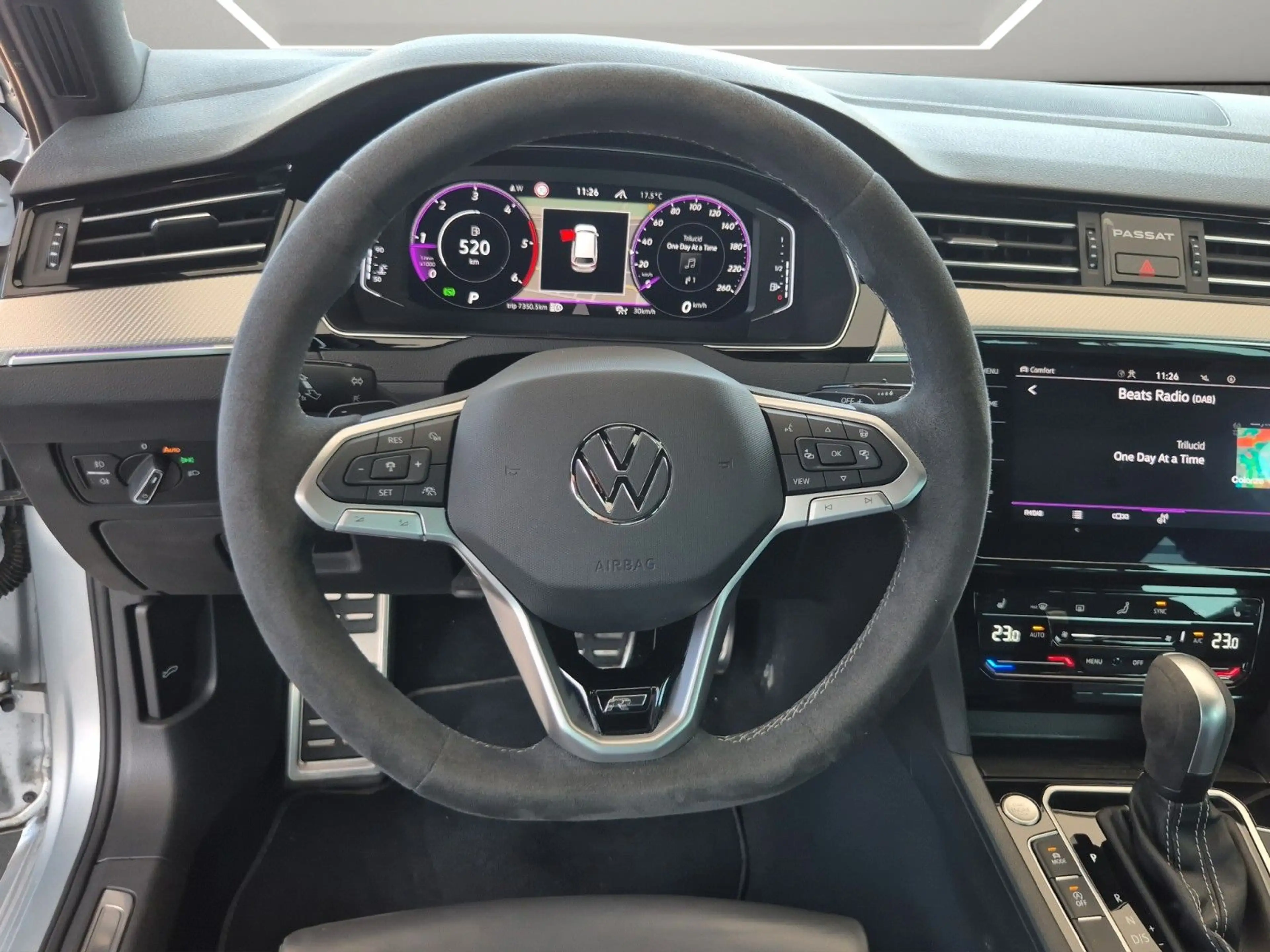 Volkswagen Passat Variant Passat Var. R Line 4M Pano AHK H&K 360 ACC 4xSHZ — photo 10