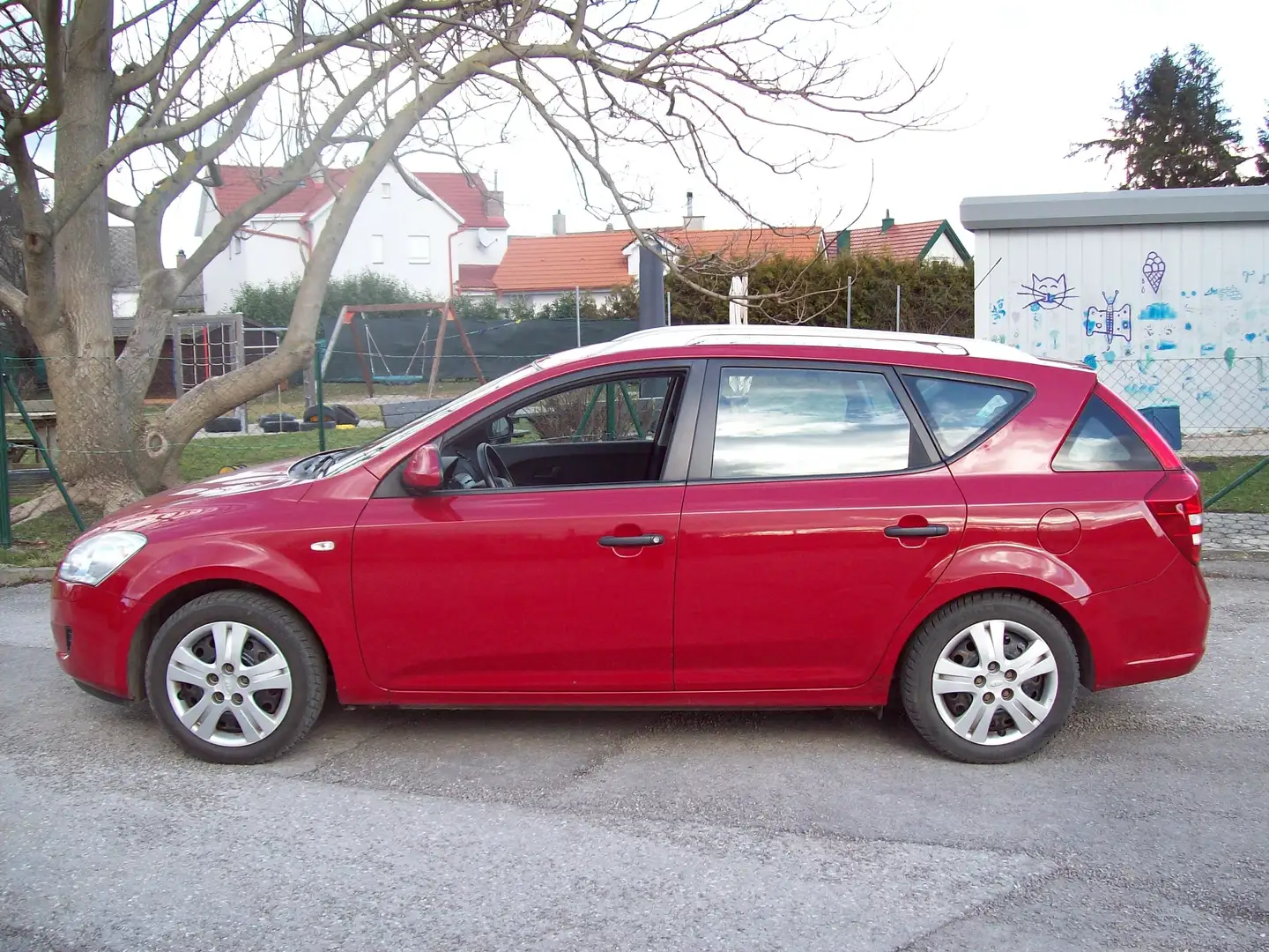 Kia Ceed SW / cee'd SW cee'd SW 1,4 CVVT Cool Cool Rot - 1