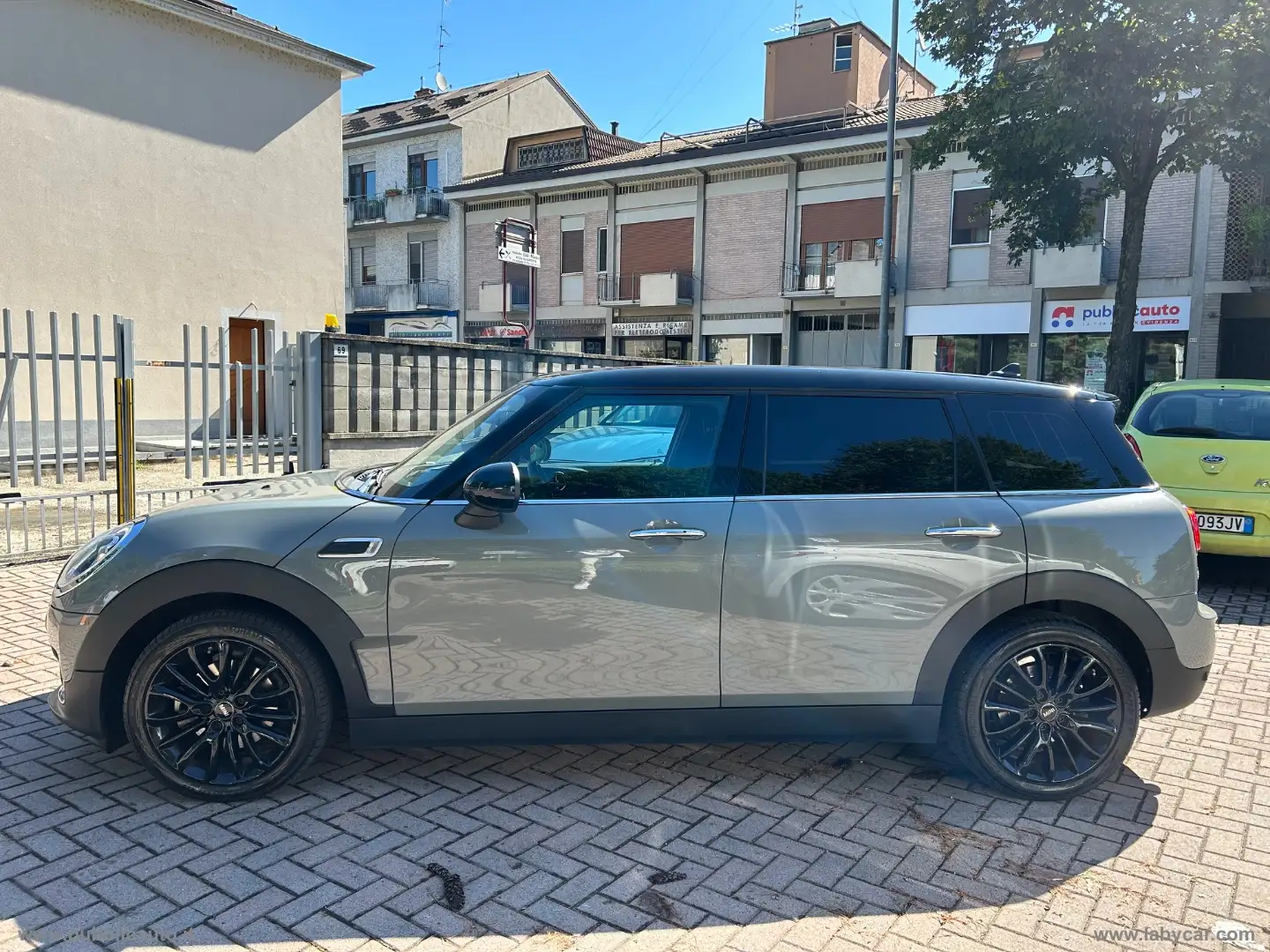 MINI Cooper Clubman Mini Cooper D Business Clubman Aut. Grau - 2