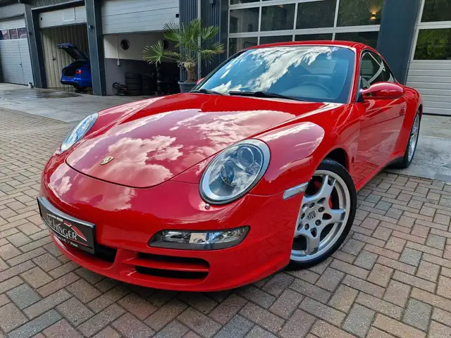 2006 Porsche 911 in Red for sale