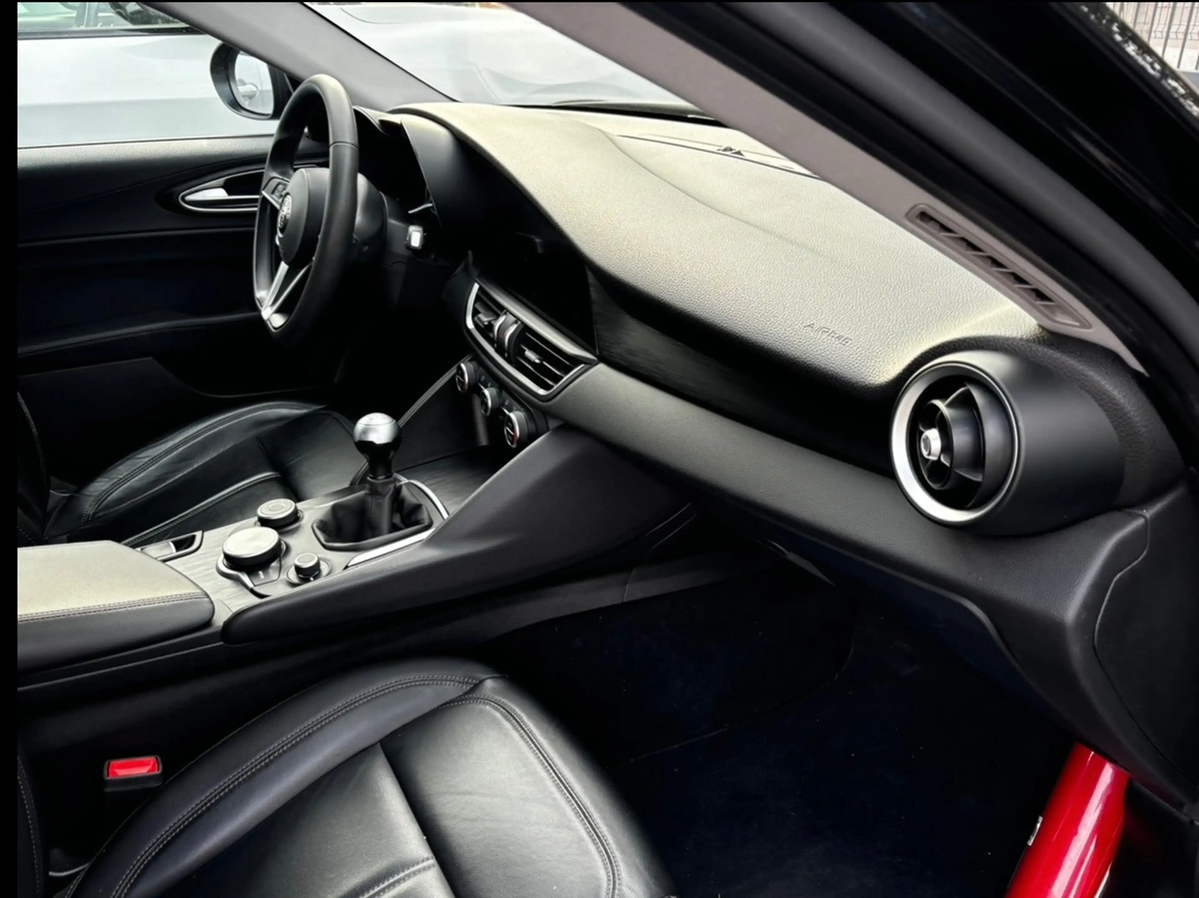 Alfa Romeo Giulia Giulia 2.2 JTDm * GARANTIE — photo 11