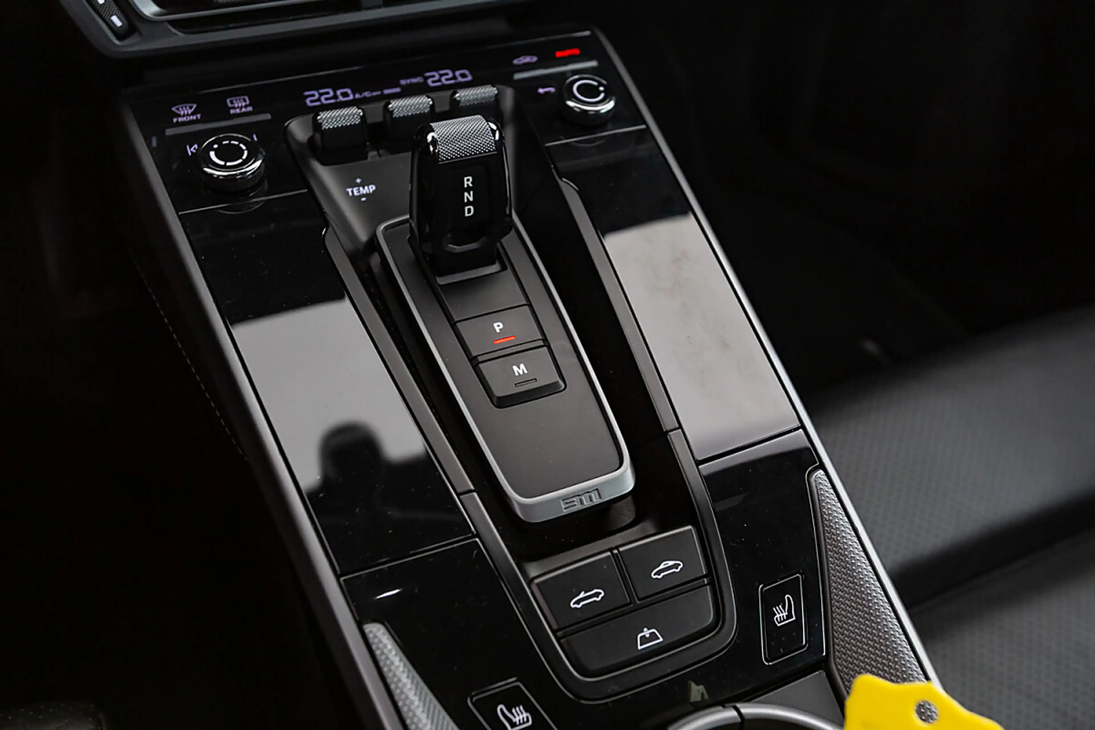 Porsche 911 Carrera 3.0 4S Cabriolet OPF (EURO 6d-TEMP) — photo 12