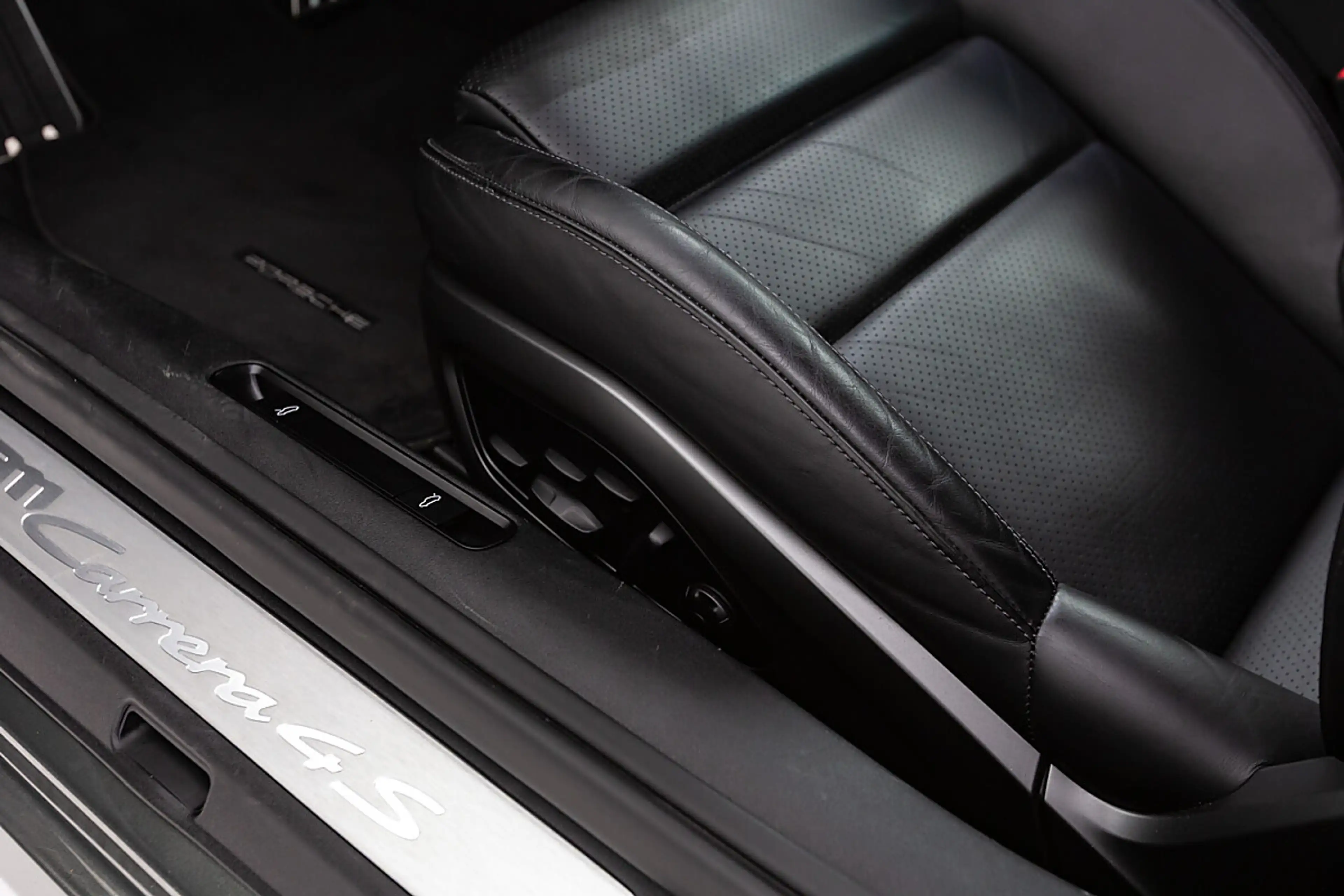 Porsche 911 Carrera 3.0 4S Cabriolet OPF (EURO 6d-TEMP) — photo 7