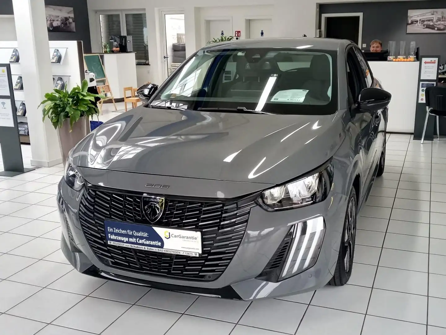 Peugeot 208 Allure - 1