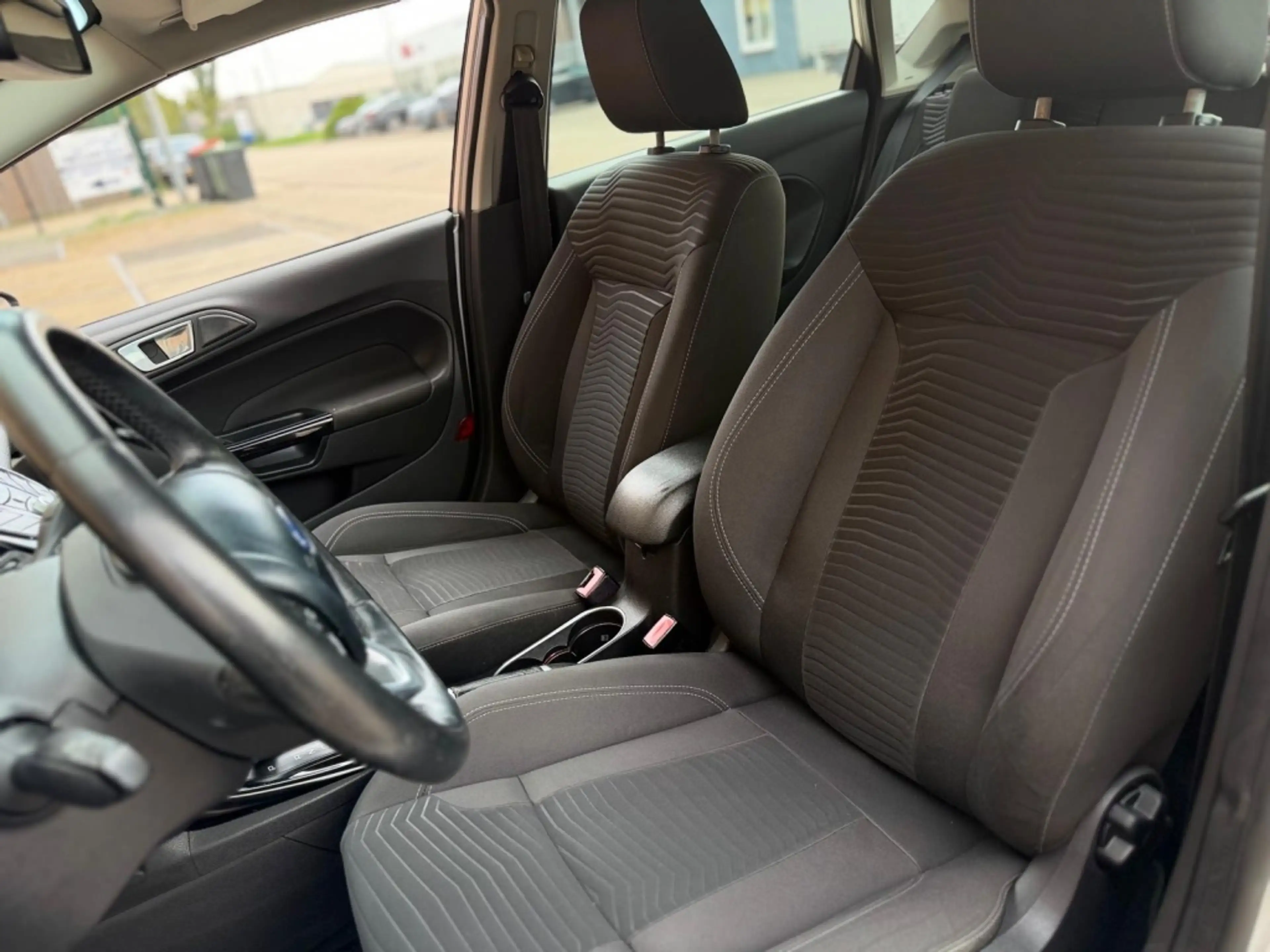 Ford Fiesta 1.0 EcoB. Titanium X |Clima |Automaat |CruiseC |Nw — photo 12
