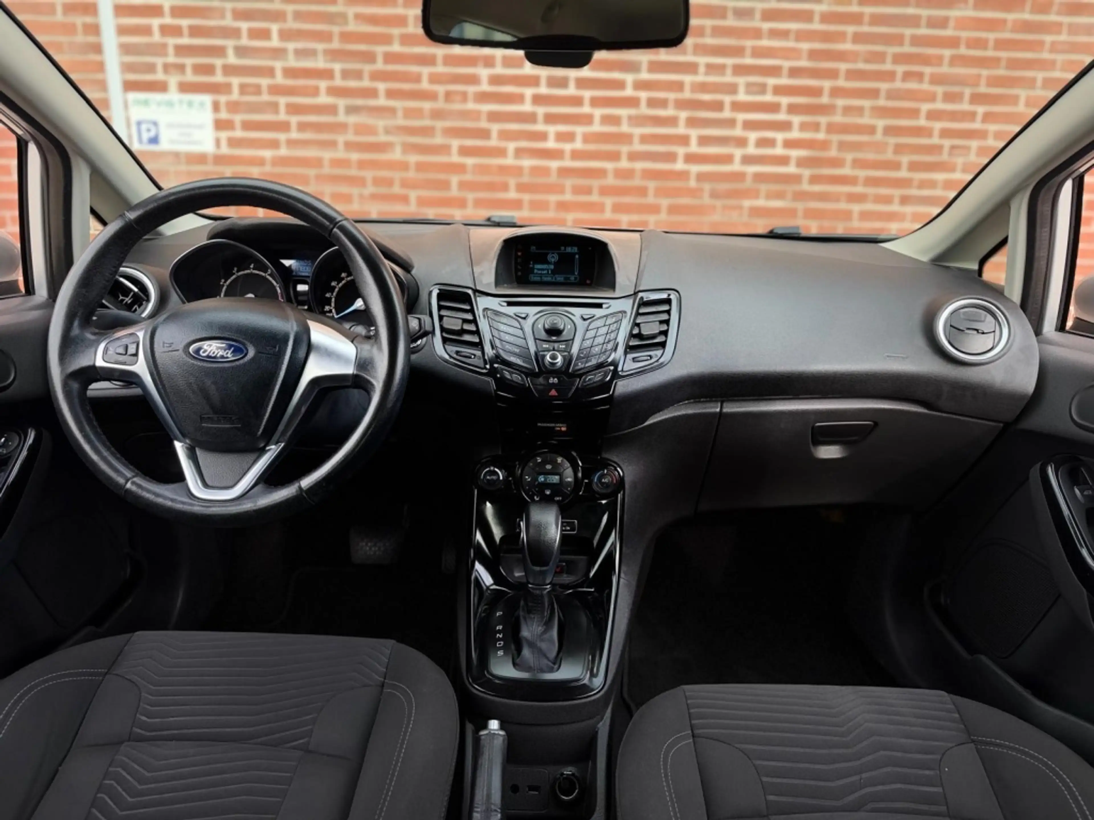 Ford Fiesta 1.0 EcoB. Titanium X |Clima |Automaat |CruiseC |Nw — photo 10